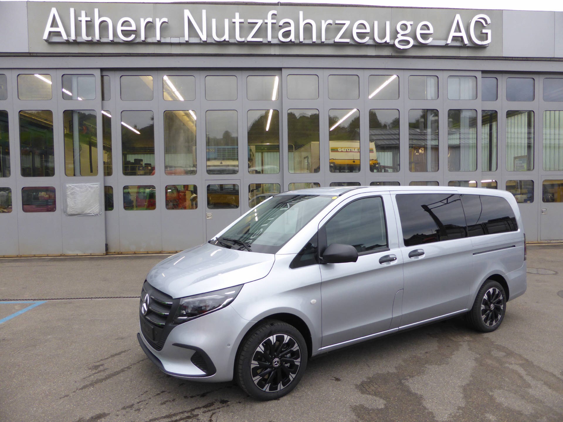 MERCEDES-BENZ Vito 116 CDI KB L 4x4 Family