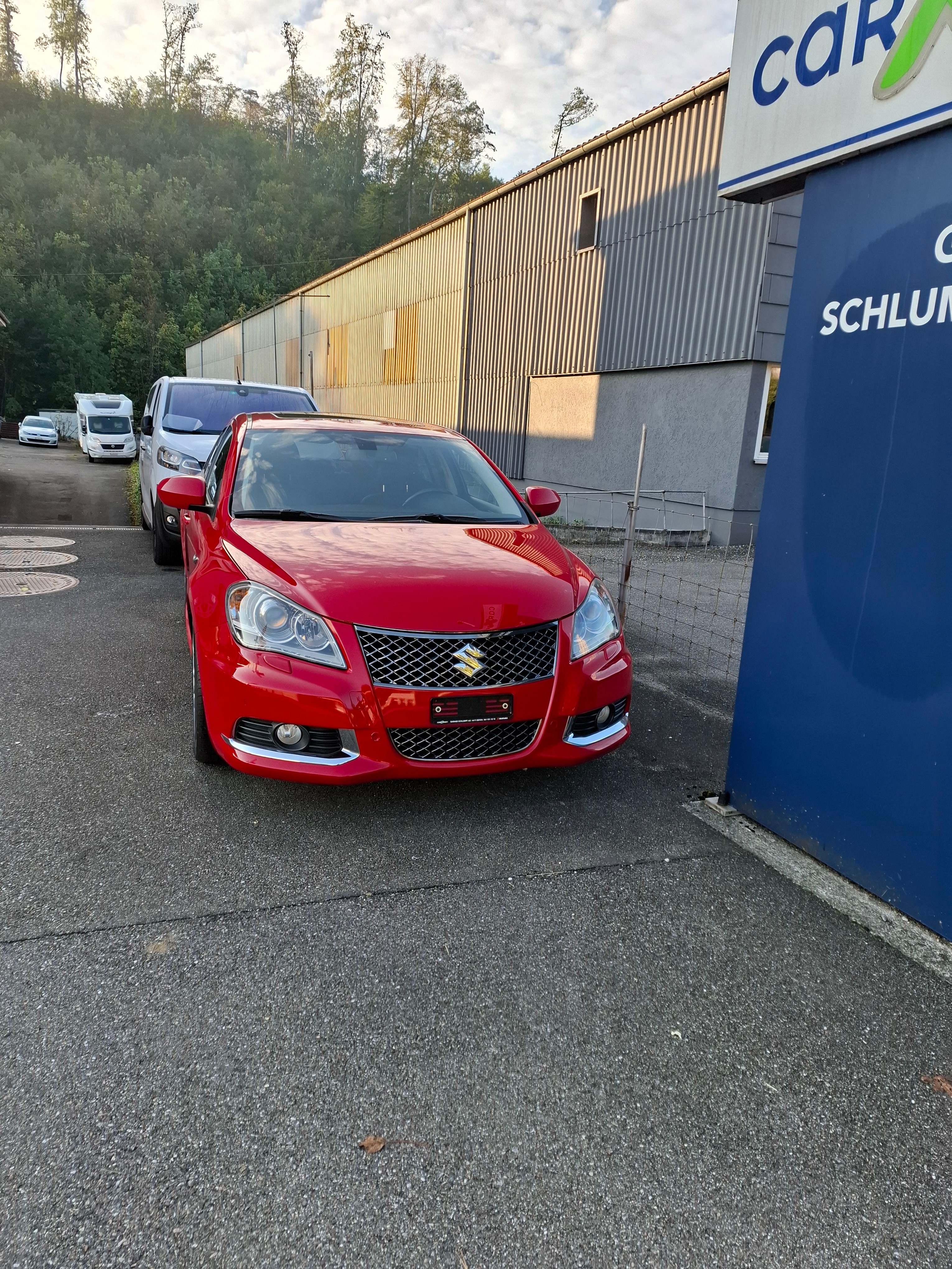 SUZUKI Kizashi 2.4 GL Top Indigo 4WD CVT