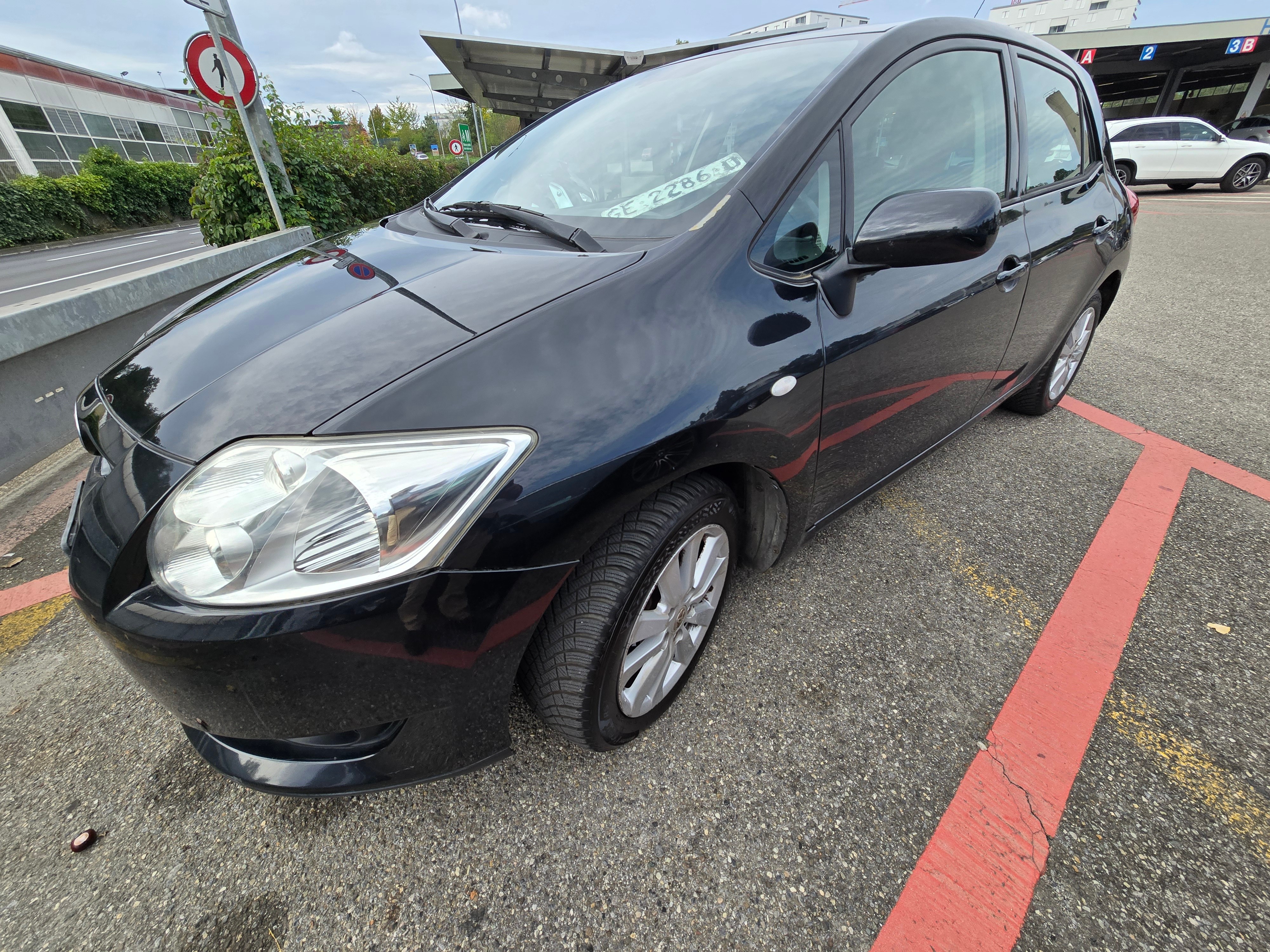 TOYOTA Auris 1.6 Linea Sol