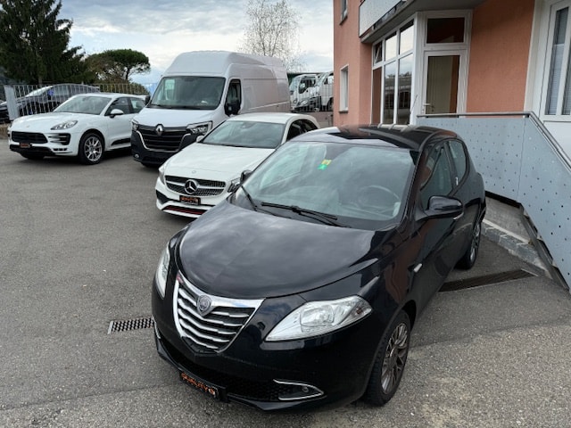 LANCIA Ypsilon 1.3 D-MJ Gold