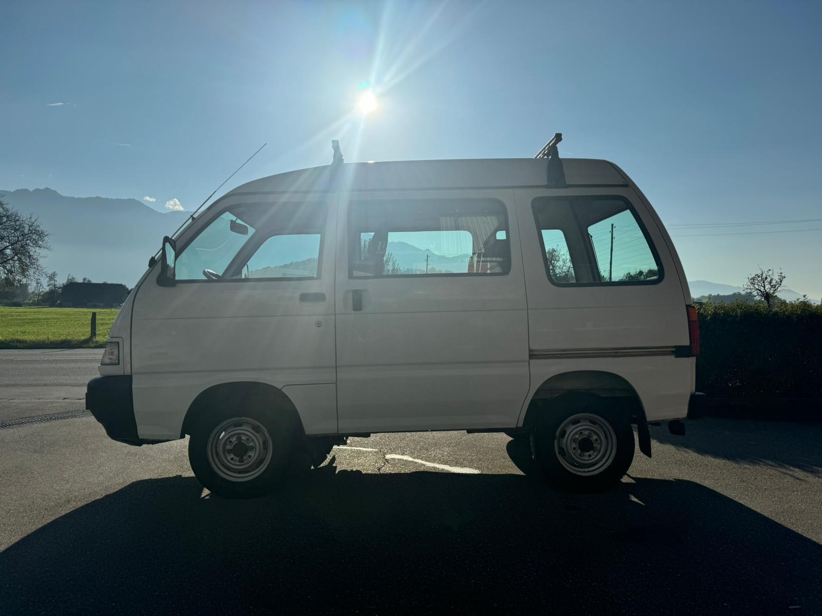 DAIHATSU Hijet 1.3-16 12Mt Garantie Frisch MFK Service