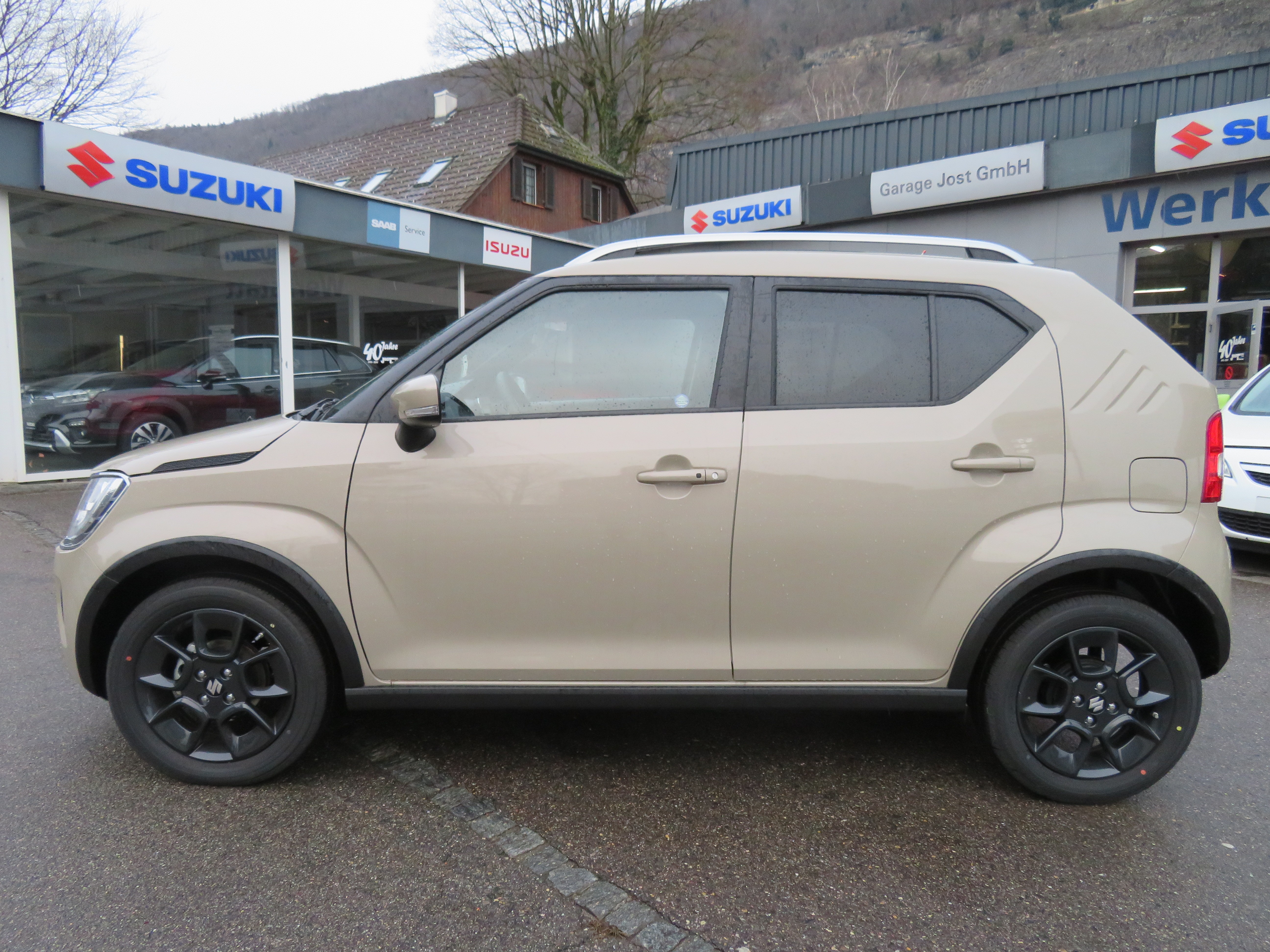 SUZUKI Ignis 1.2i Compact Top Hybrid 4x4