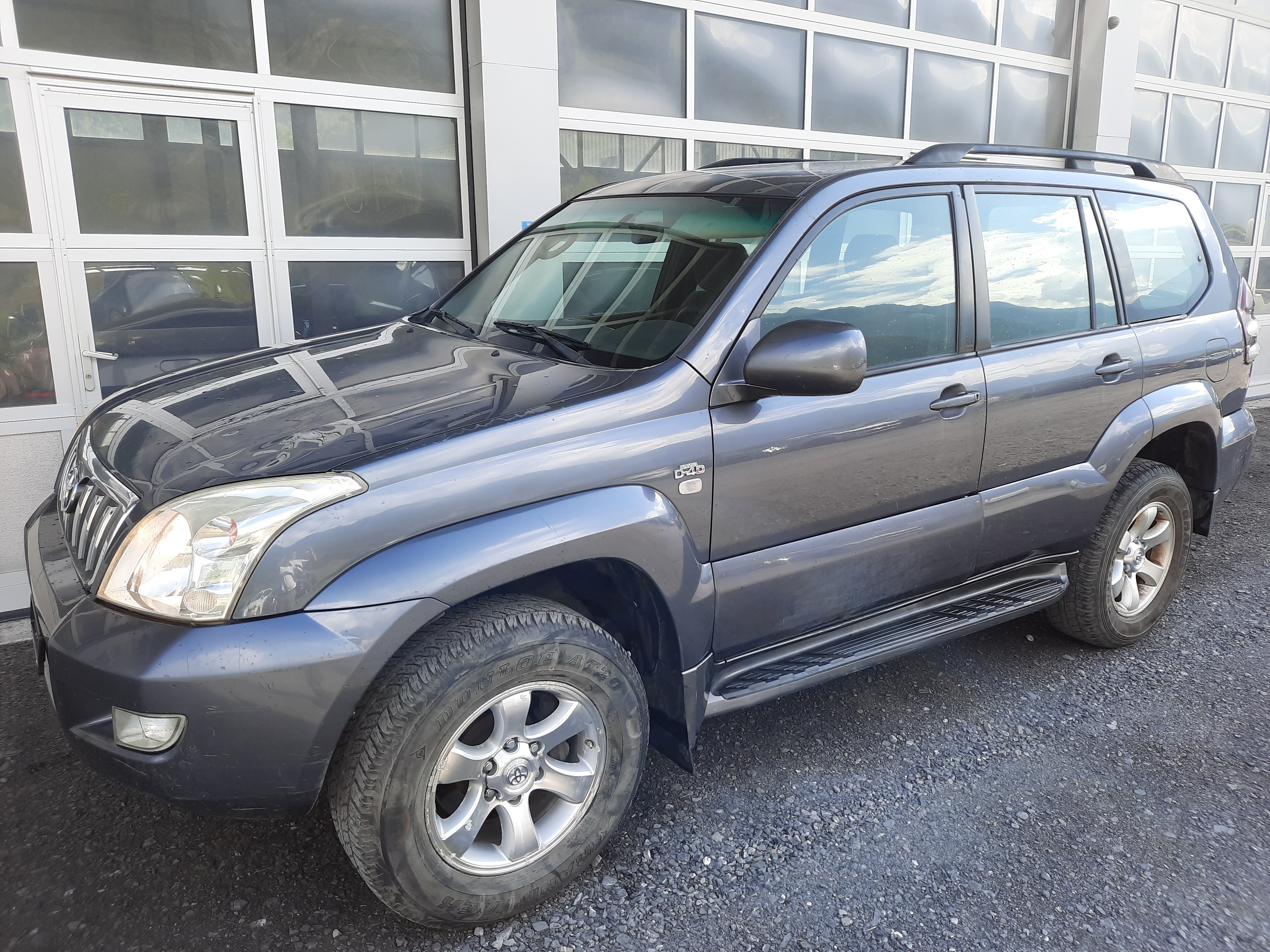 TOYOTA Land Cruiser 3.0 TD Linea Sol