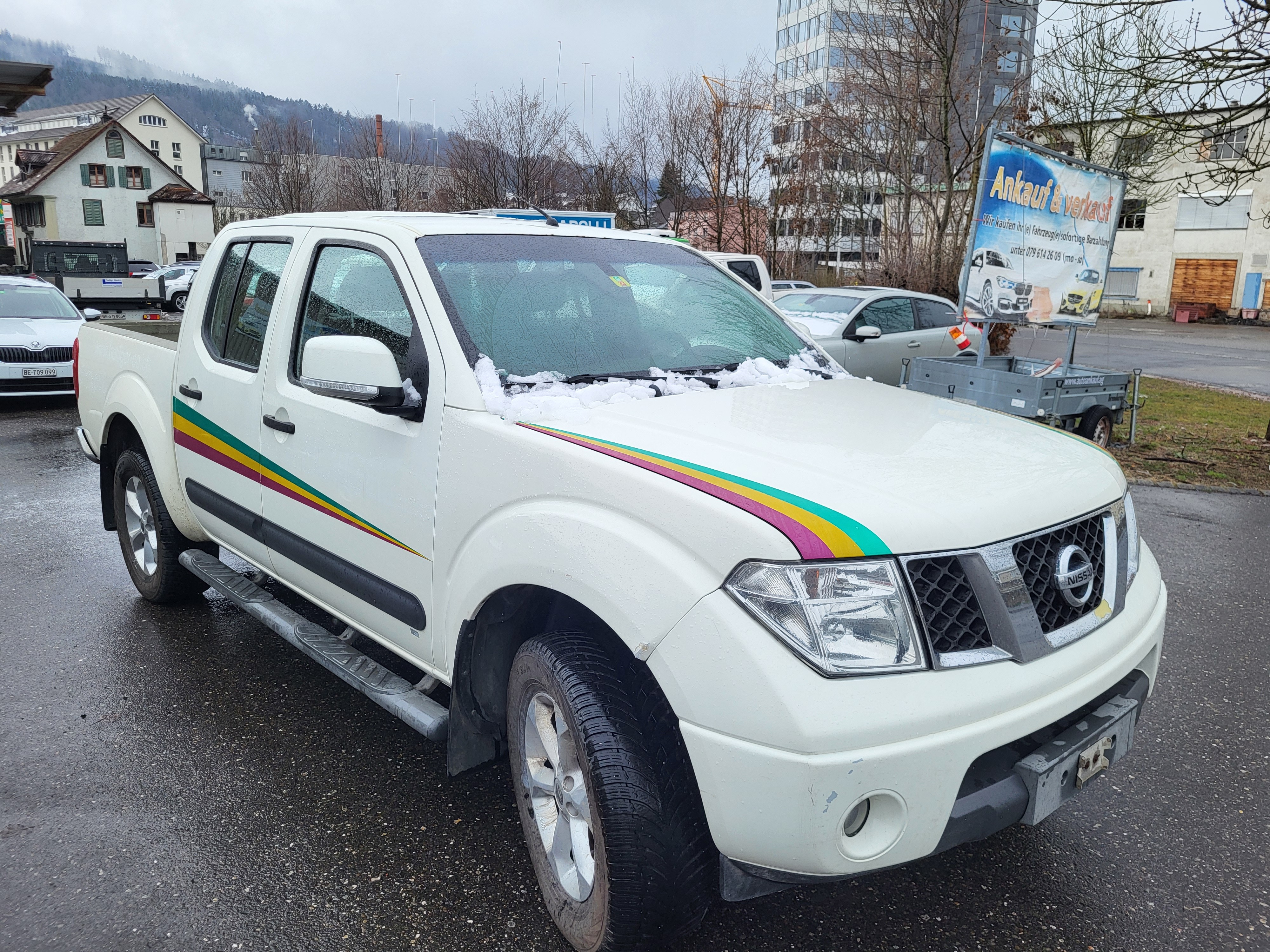 NISSAN Navara Double Cab SE 2.5 dCiA 4WD