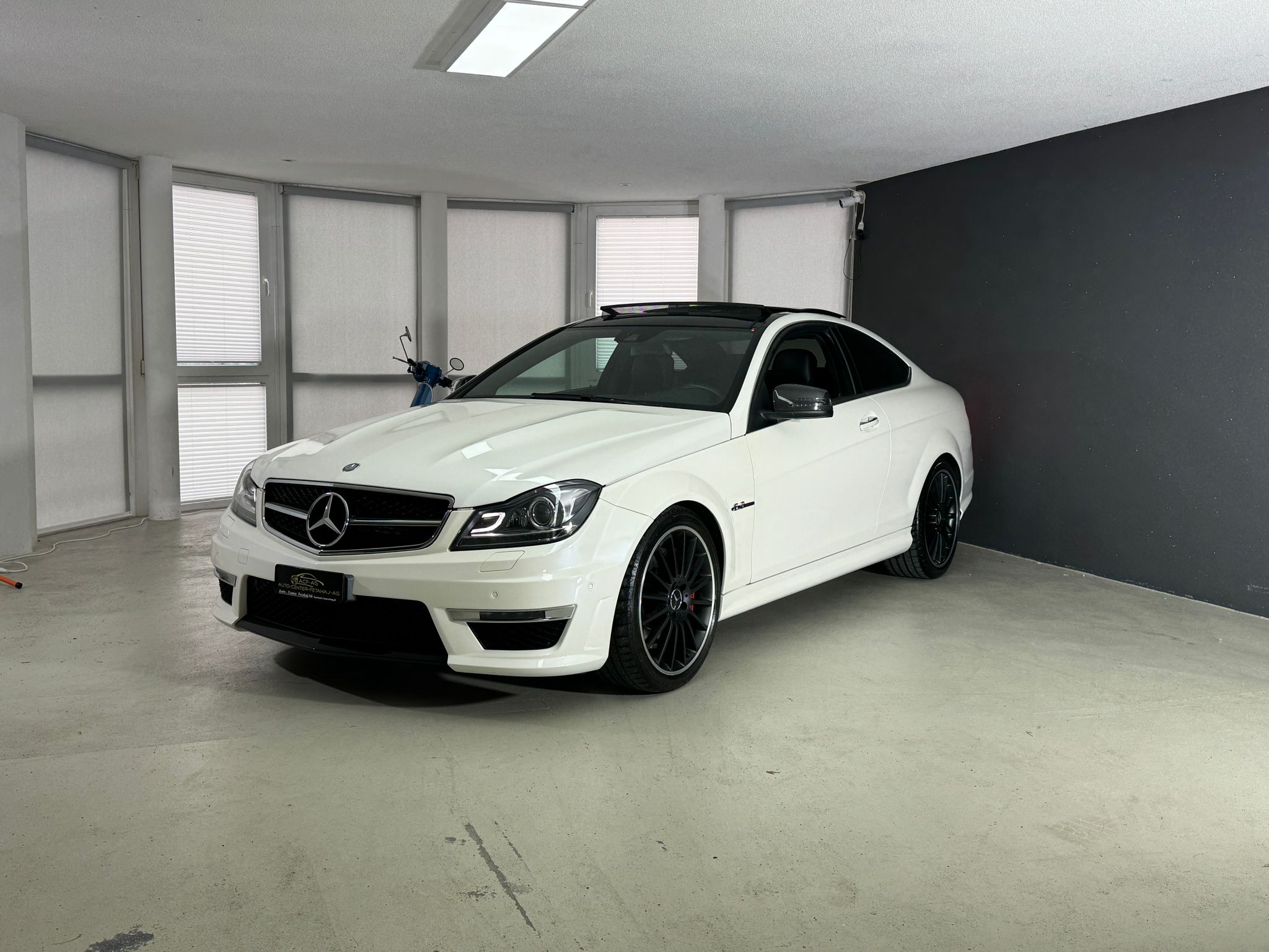 MERCEDES-BENZ C 63 Coupé AMG Speedshift MCT