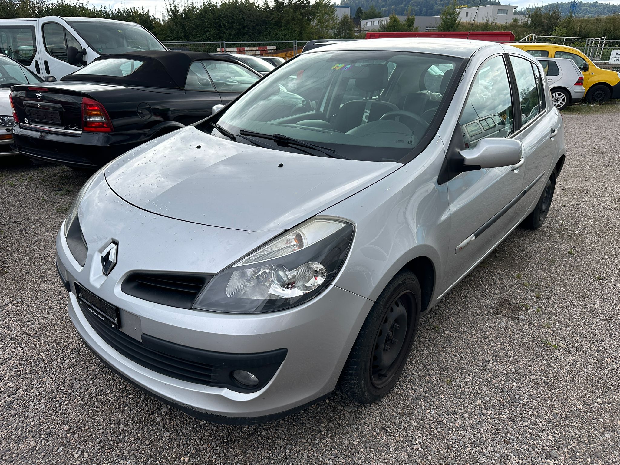 RENAULT CLIO