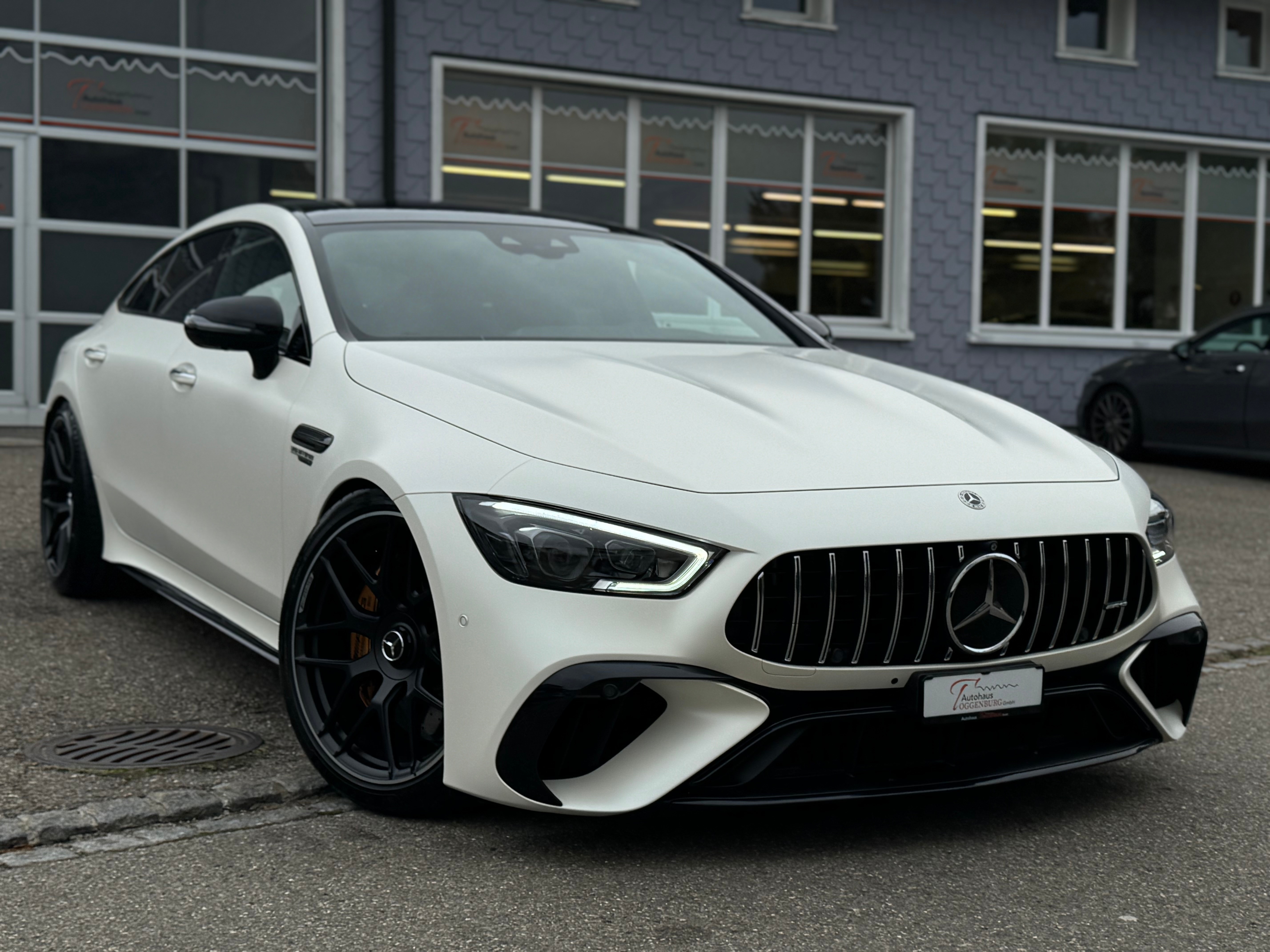 MERCEDES-BENZ AMG GT 4 63 S 4Matic+ E Performance MCT *Kaschmirweiss Magno*Performance Sitze*843PS