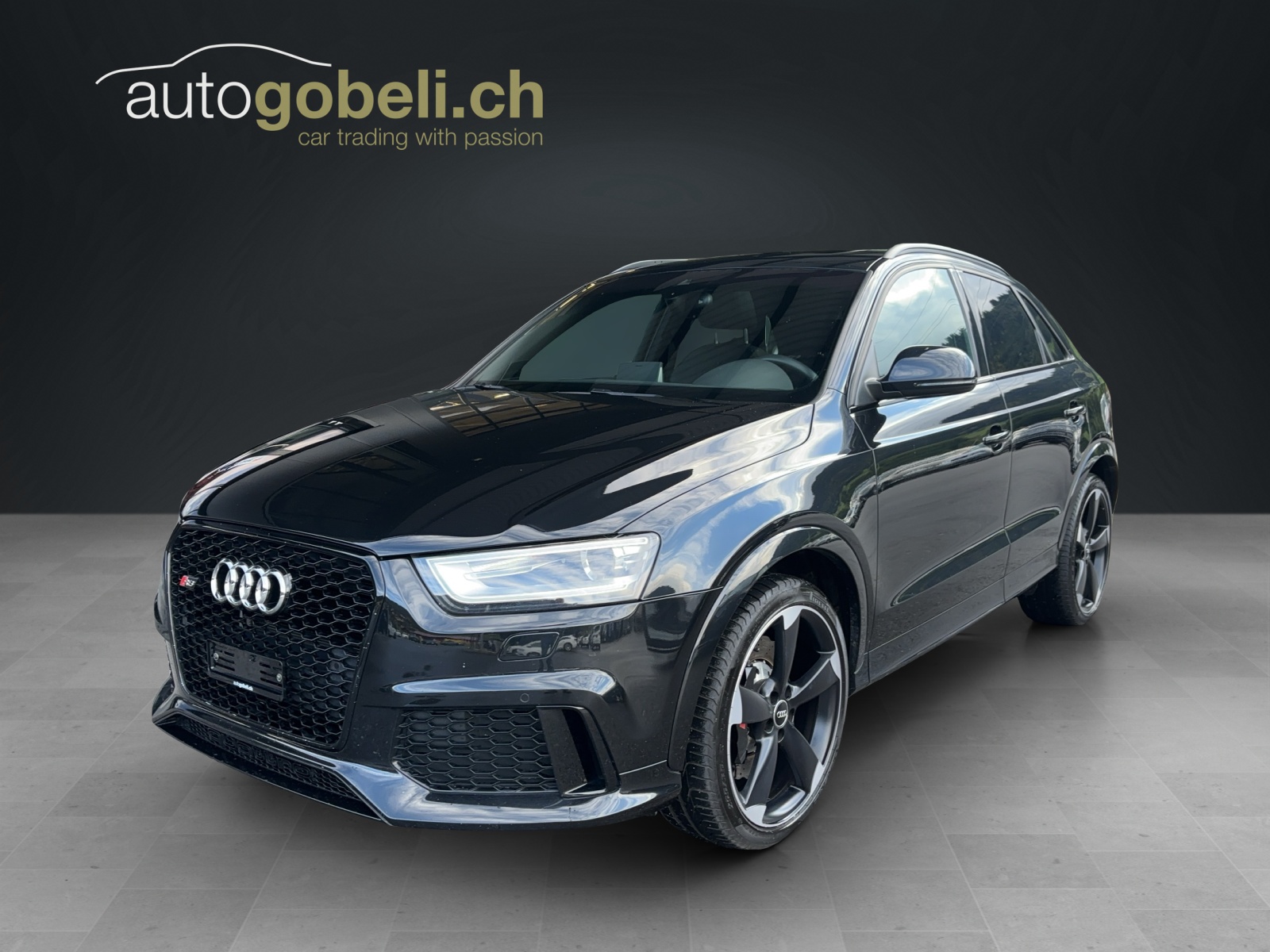 AUDI RS Q3 2.5 TFSI quattro S-tronic