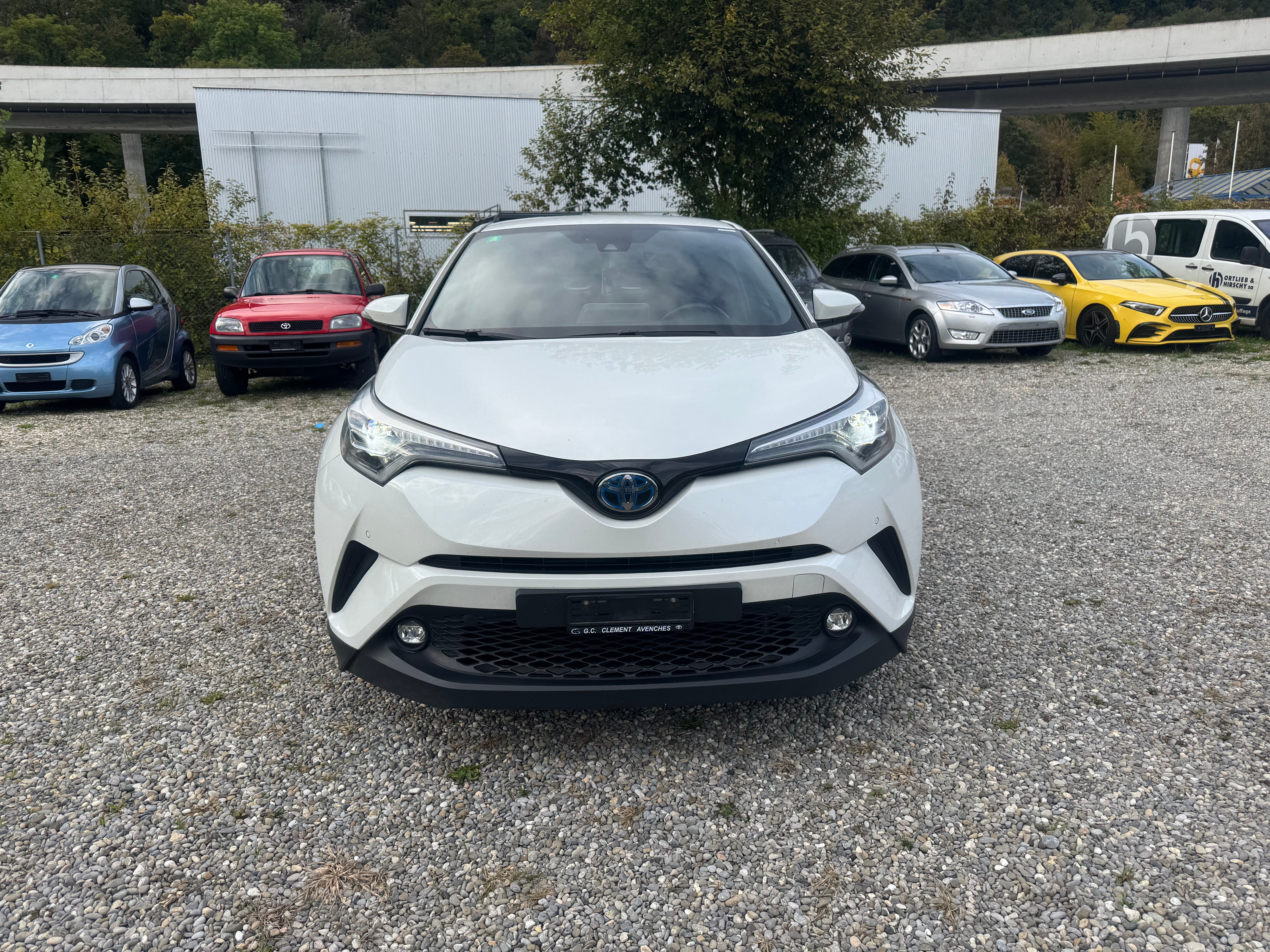 TOYOTA C-HR 1.8 HSD Premium CVT