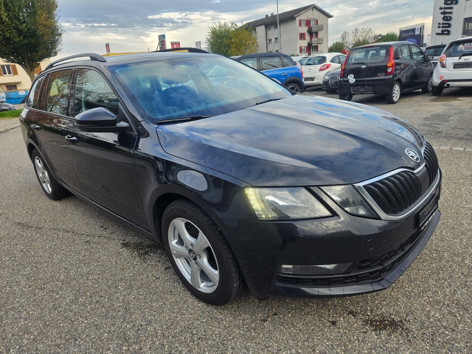 SKODA Octavia Combi 1.6 TDI Clever DSG