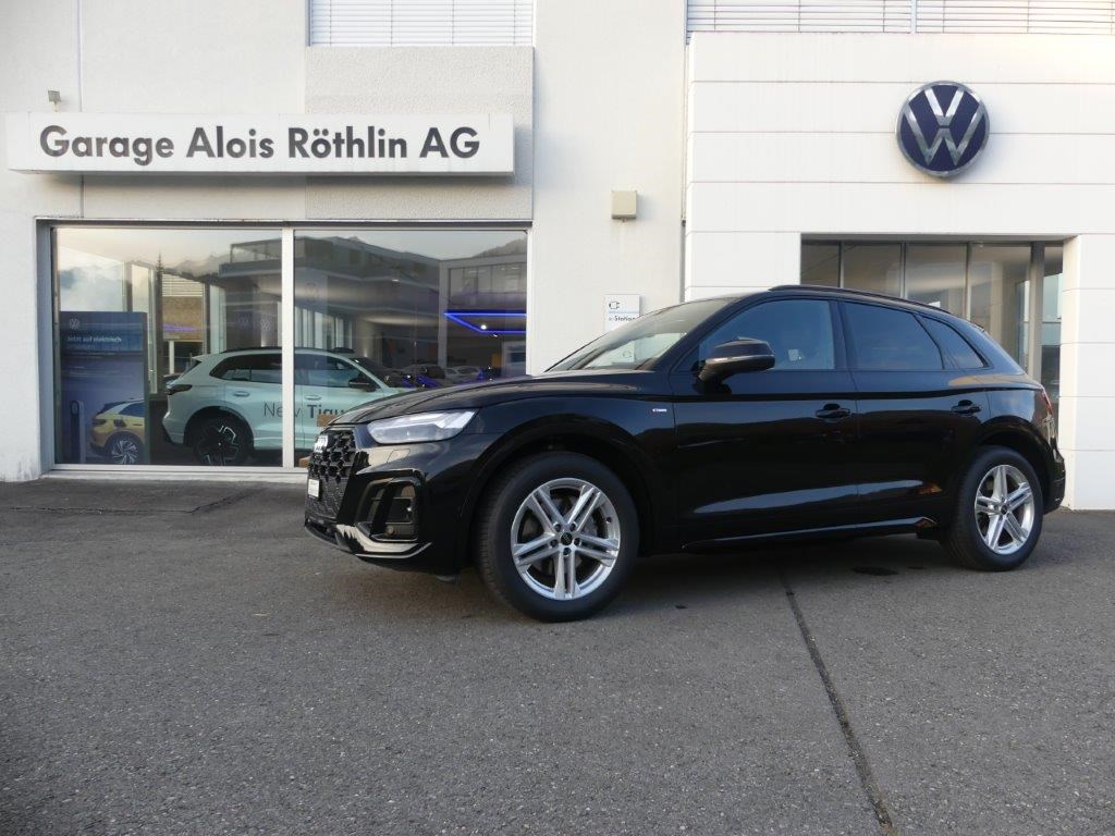 AUDI Q5 45 TFSI S-line quattro S-tronic