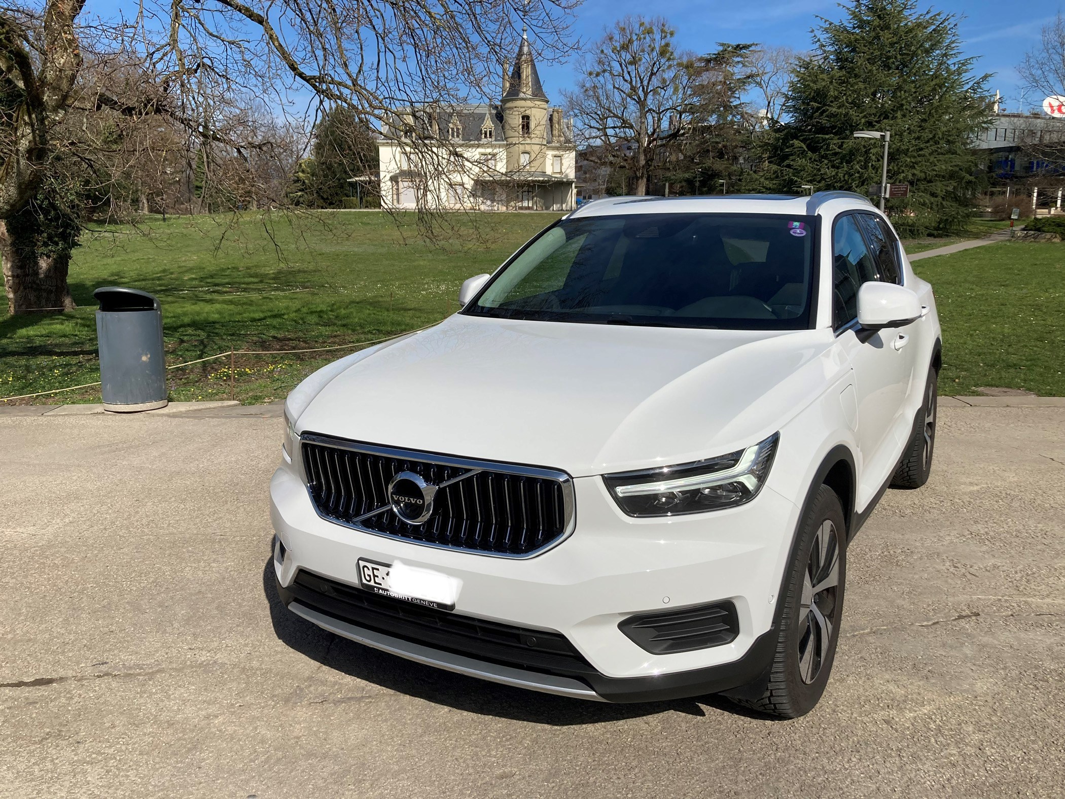 VOLVO XC40 T4 TwE Inscription Expression DCT