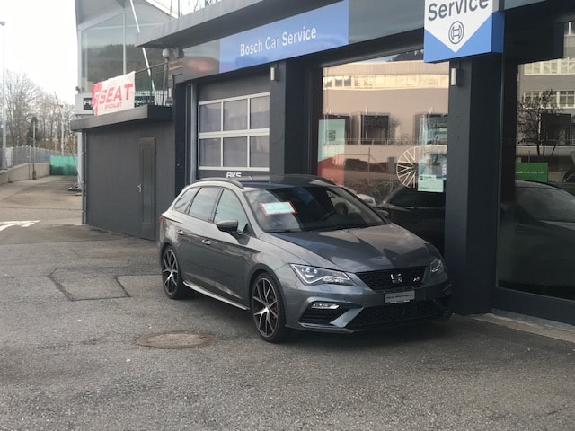 SEAT Leon ST 2.0 TSI Cupra 370 4 Drive DSG