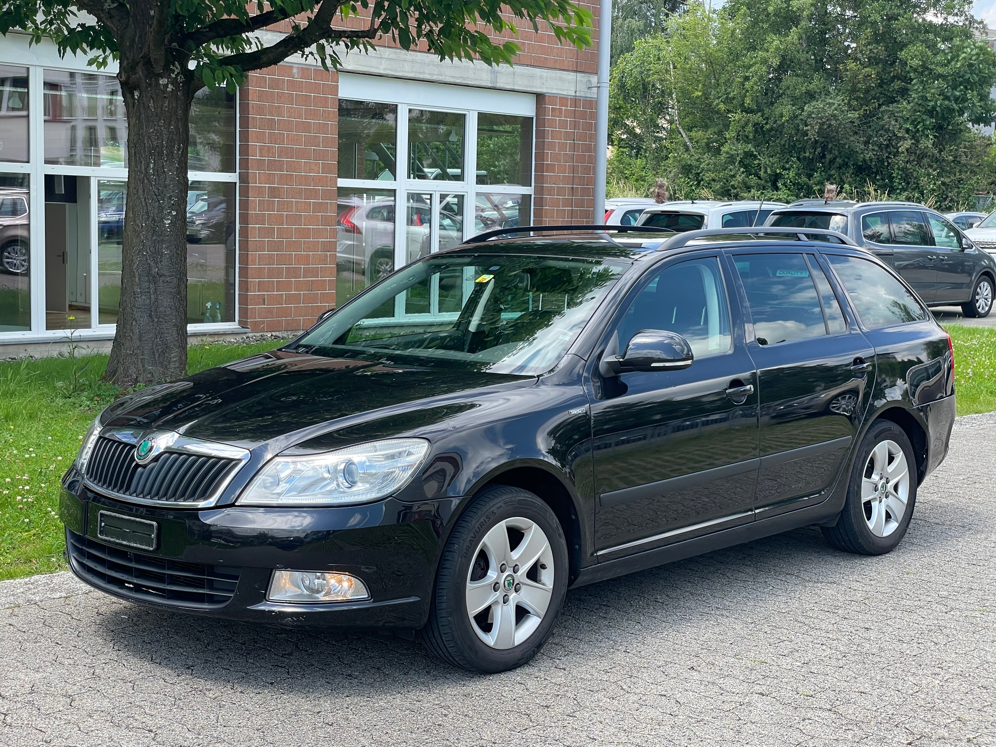 SKODA Octavia Combi 2.0 TDI AllDrive 4x4 DSG