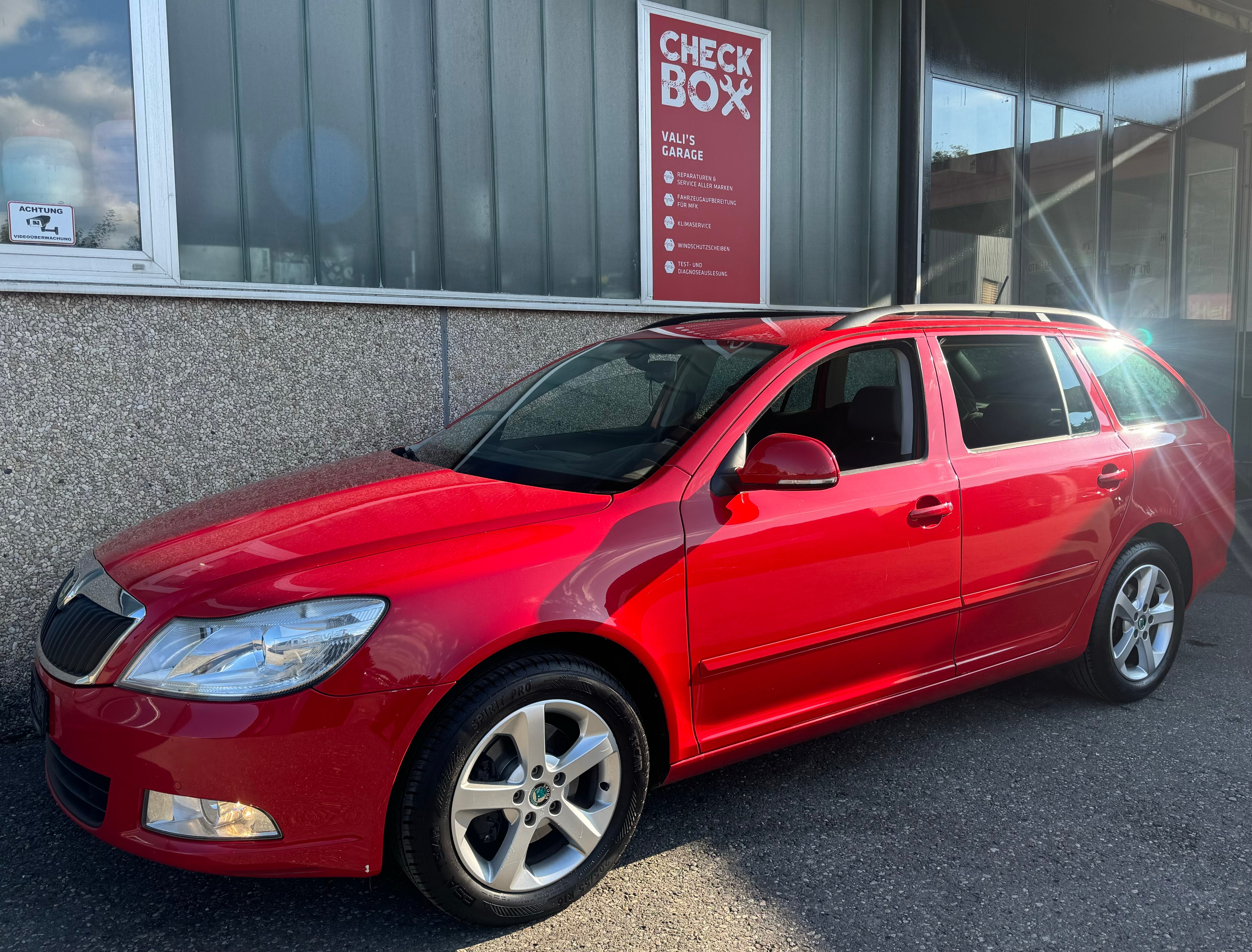 SKODA Octavia Combi 1.8 TSI Ambiente DSG