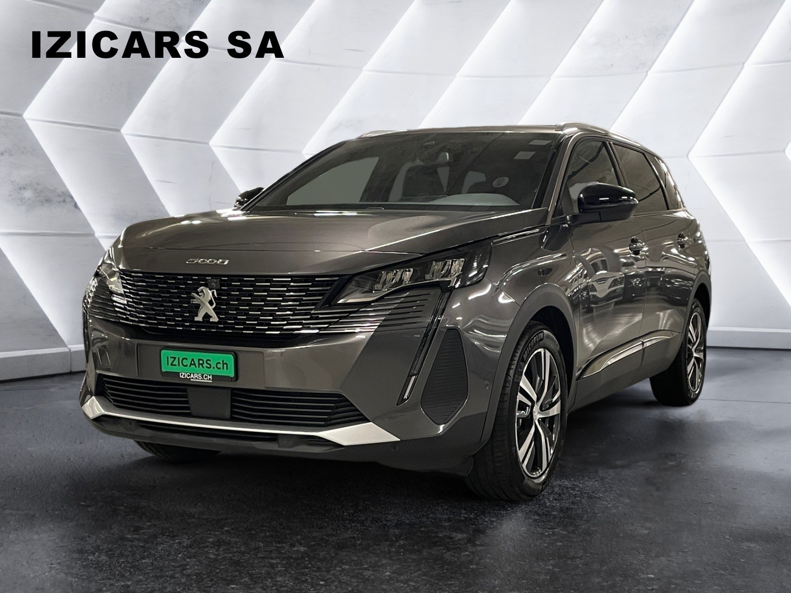 PEUGEOT 5008 136 e-DCS6 Allure Pack/ Pack City 2/ sièges av chauffant / GPS / Apple Car Play / Régulateur de vitesse ACC