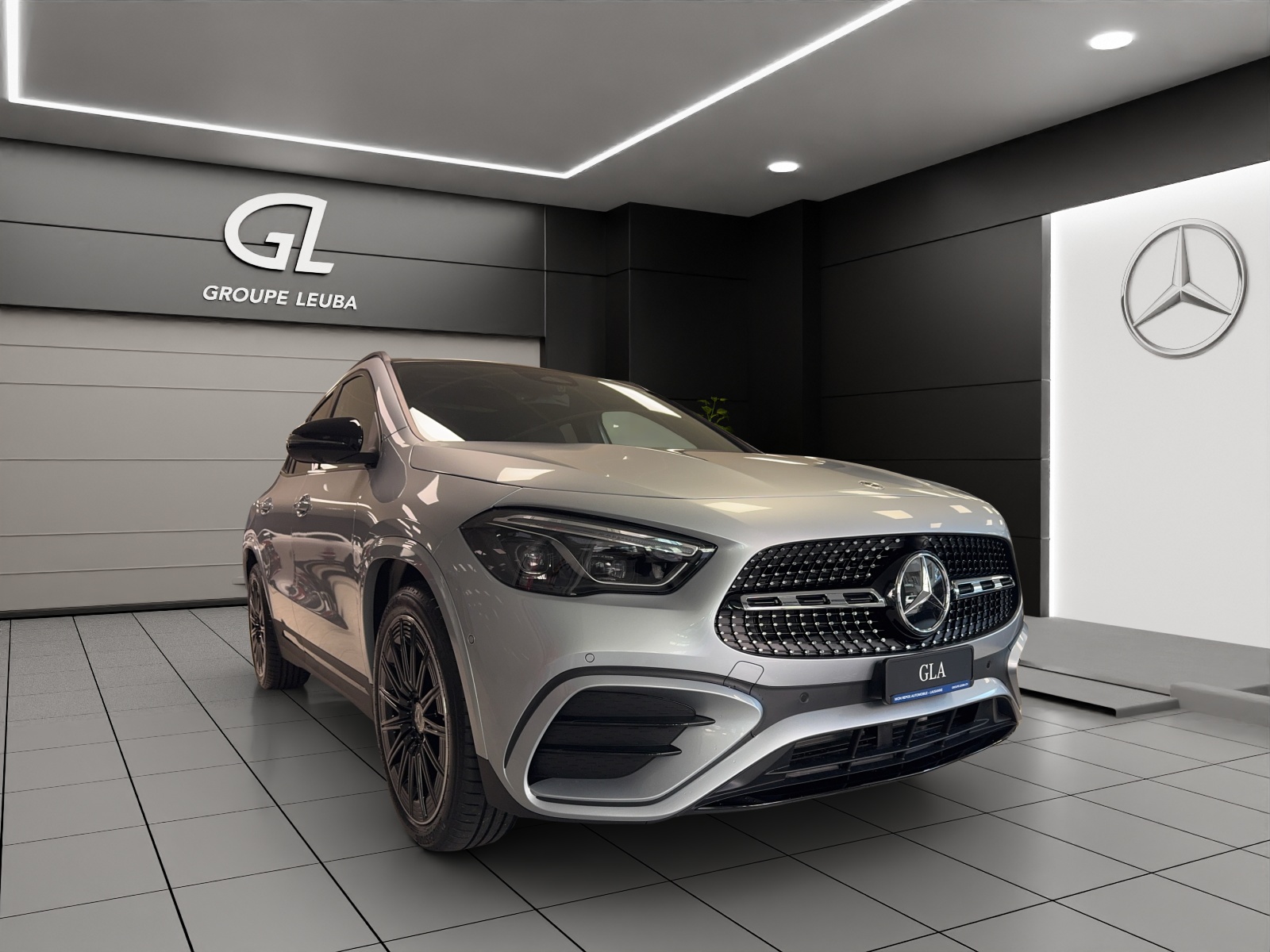 MERCEDES-BENZ GLA 220 4Matic 8G-DCT