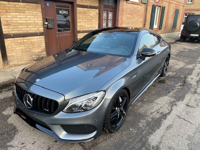 MERCEDES-BENZ C 43 AMG 4Matic 9G-tronic