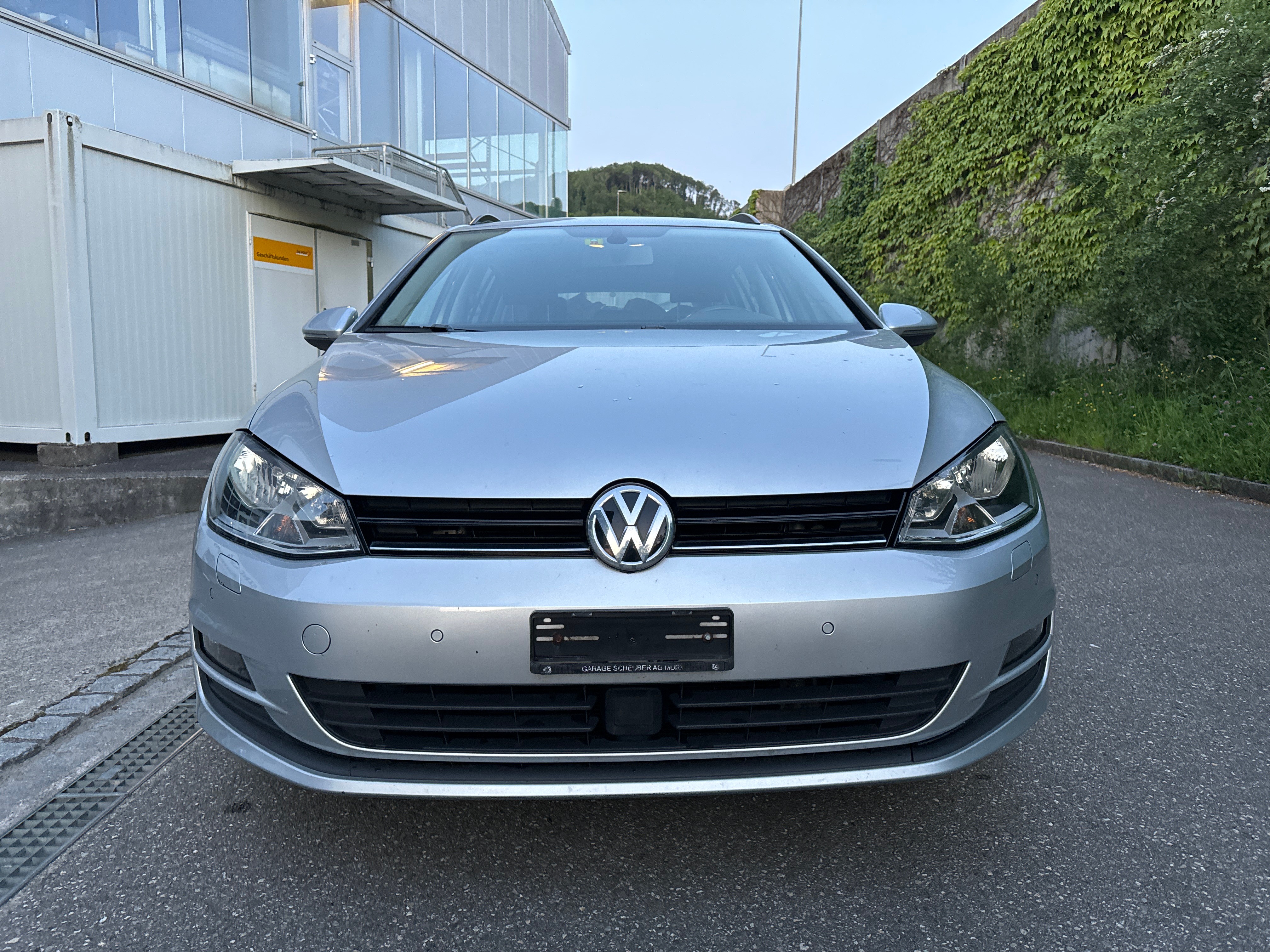 VW Golf Variant 1.6 TDI Trendline DSG