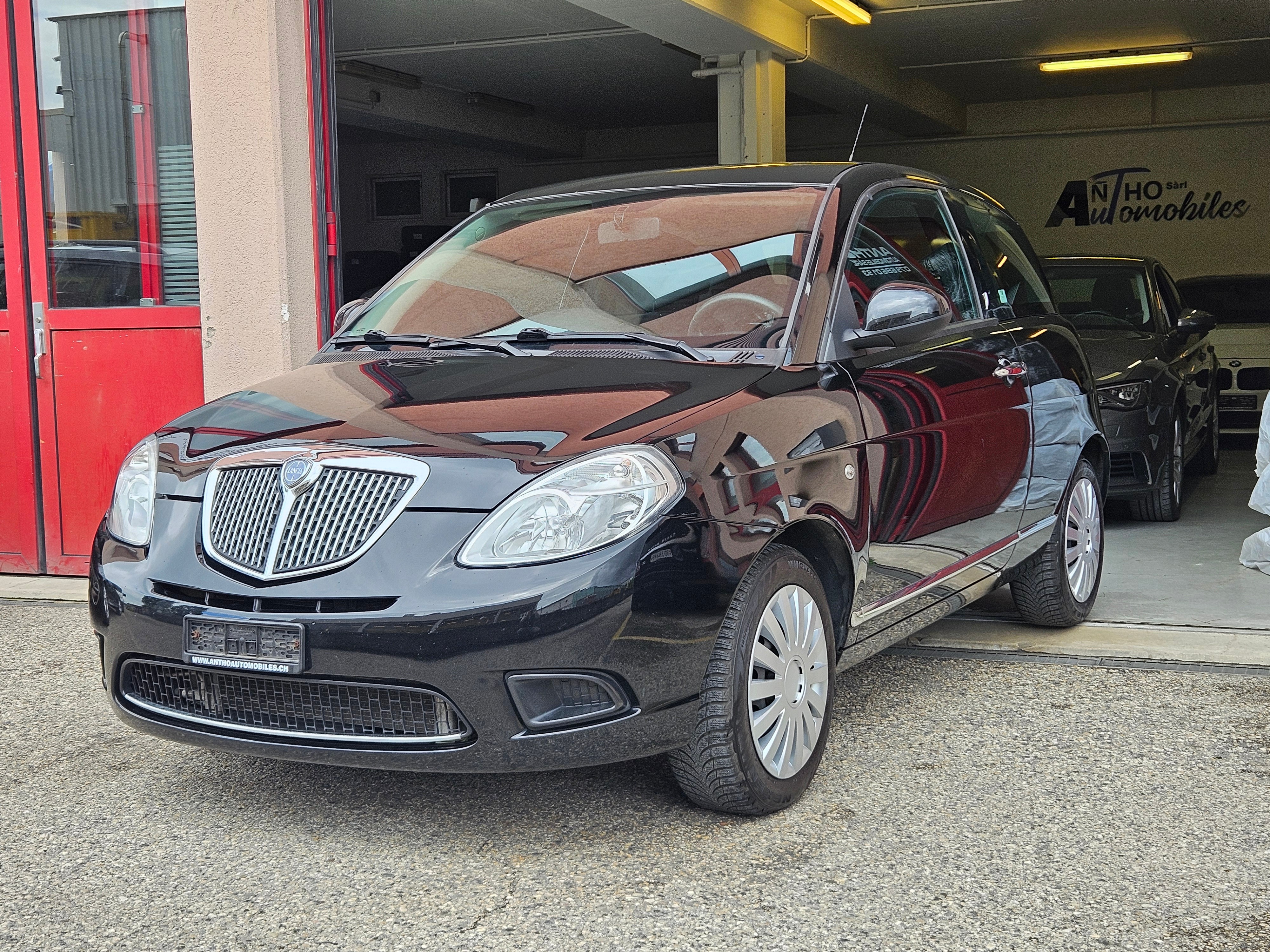 LANCIA Ypsilon 1.4 Swiss Edition