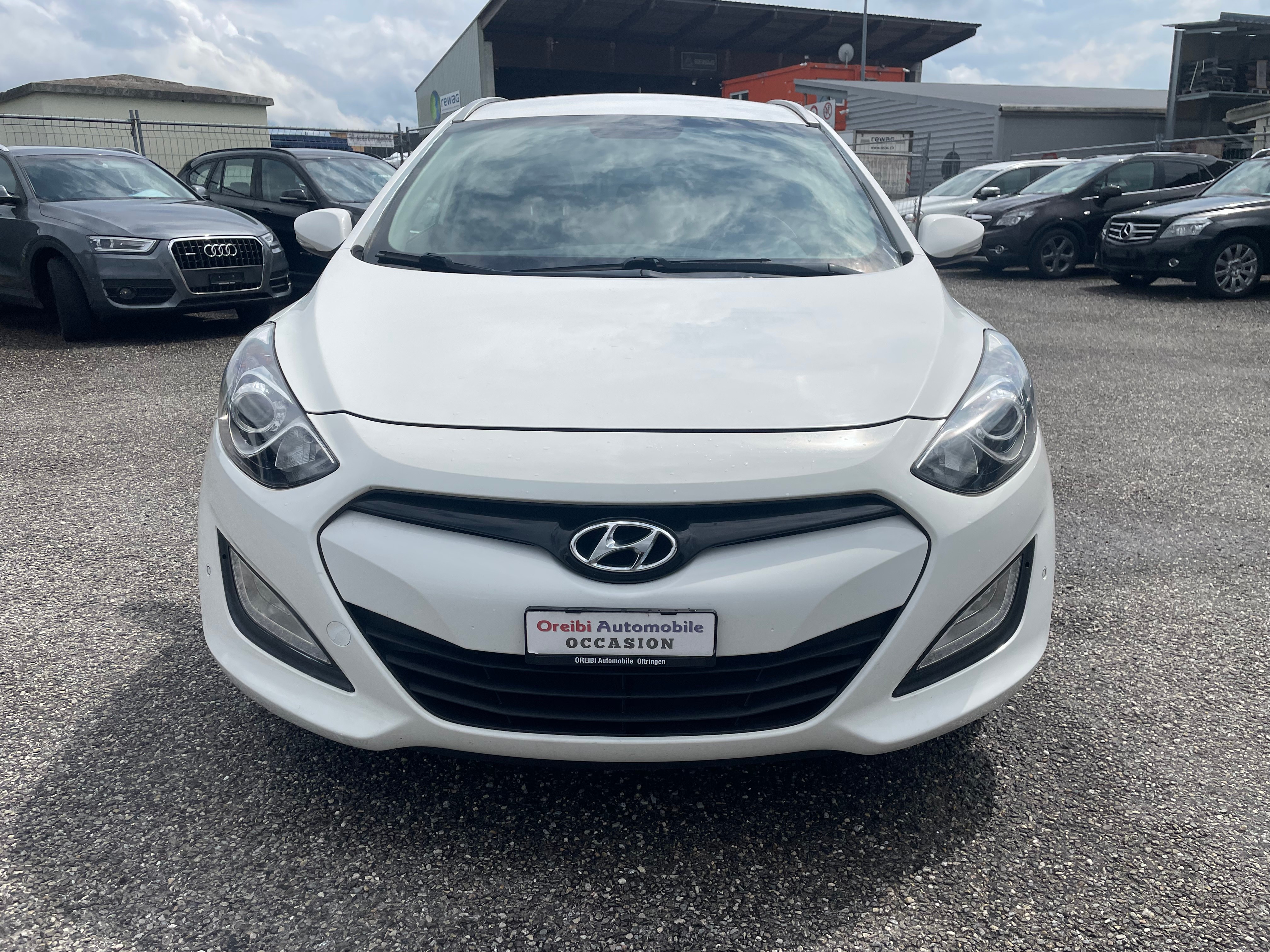 HYUNDAI i30 Wagon 1.6 CRDi Premium Automatic