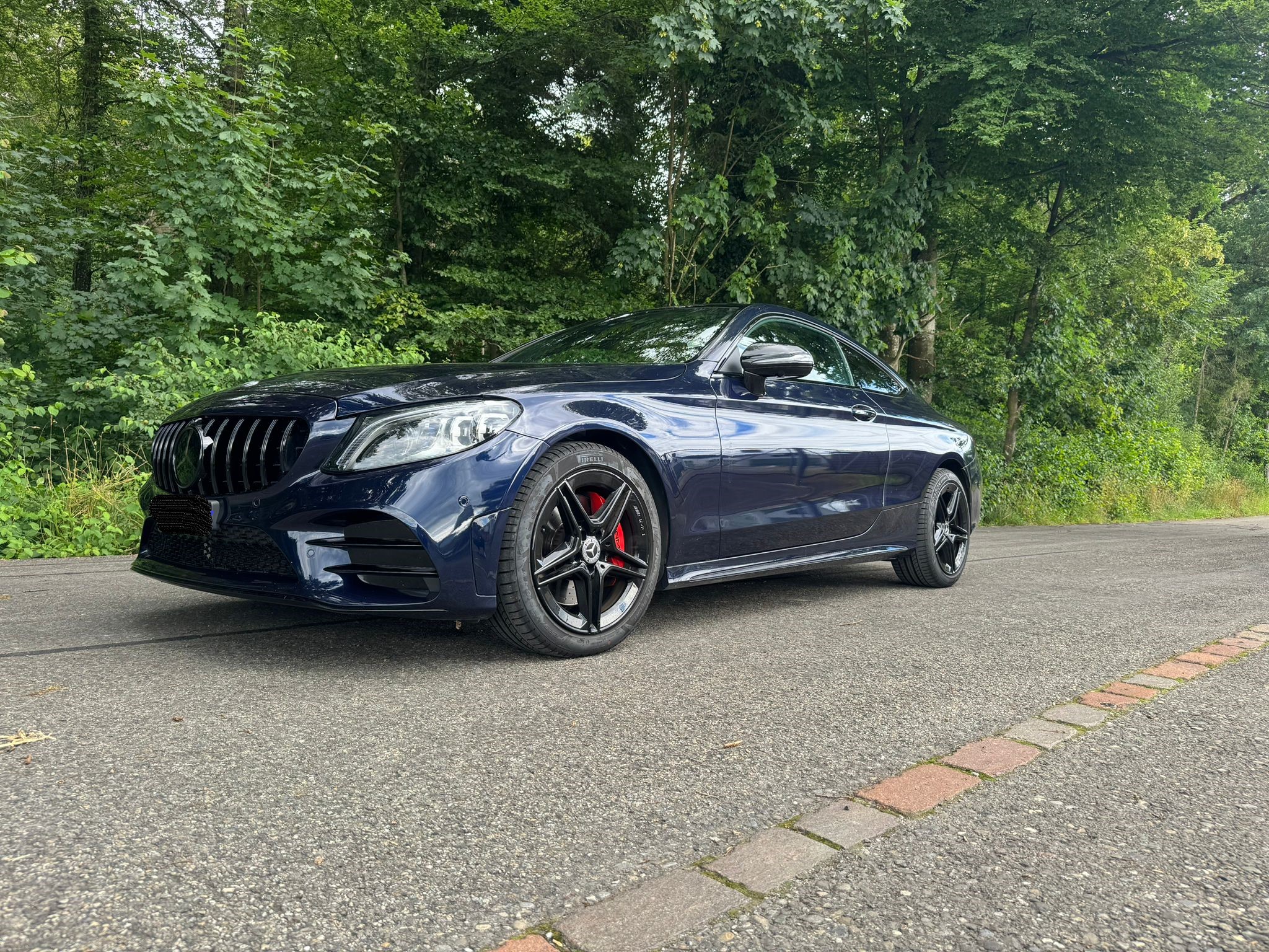 MERCEDES-BENZ C 300 d Coupé 4Matic AMG Line 9G-Tronic