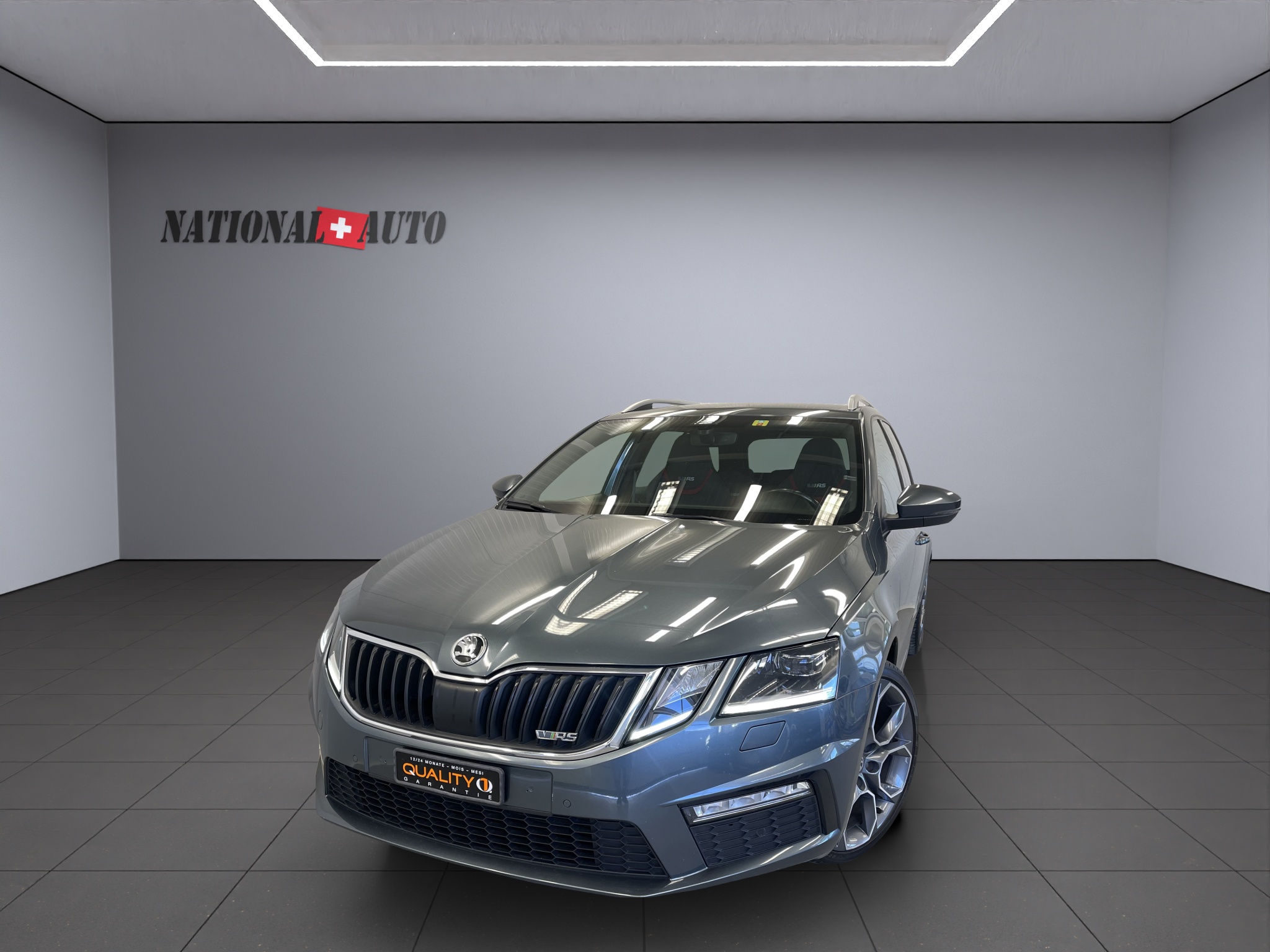 SKODA Octavia Combi 2.0 TSI RS