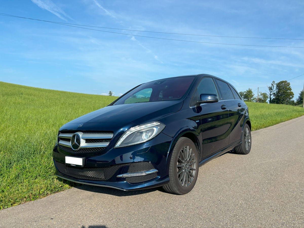 MERCEDES-BENZ B Electric Drive Urban