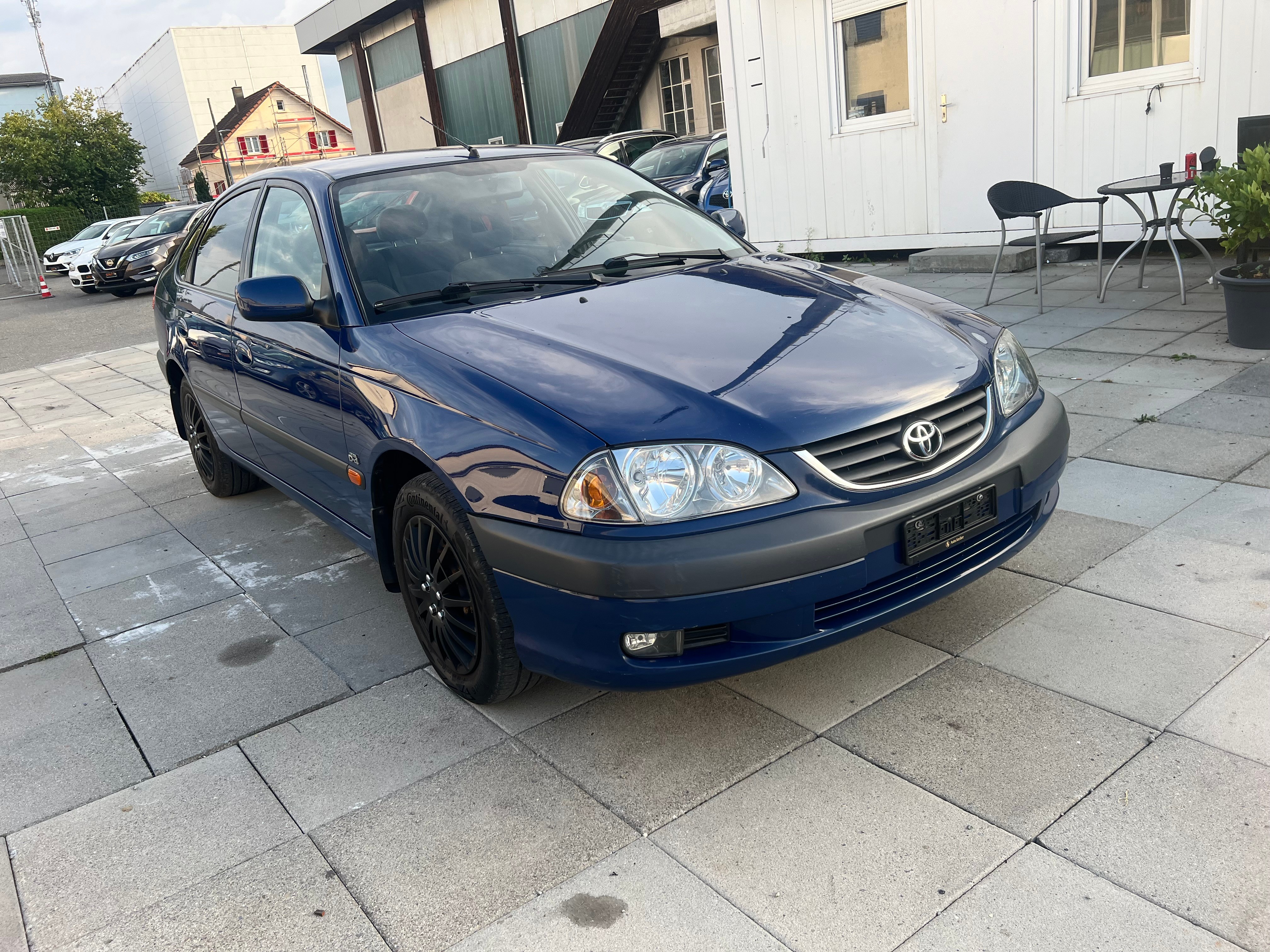 TOYOTA Avensis 2.0 VVT-i Linea Sol Liftback