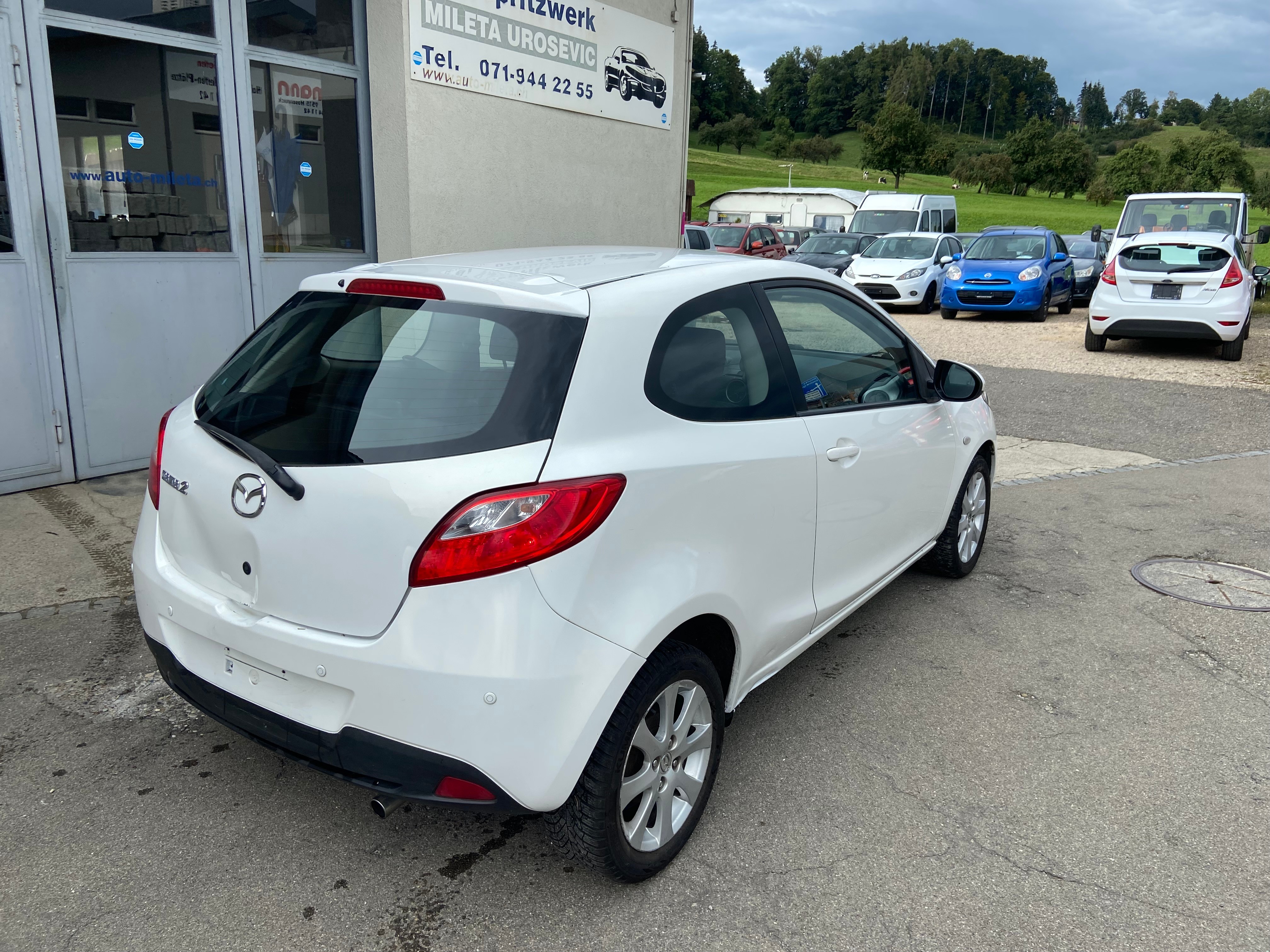 MAZDA 2 1.3i 16V Exclusive