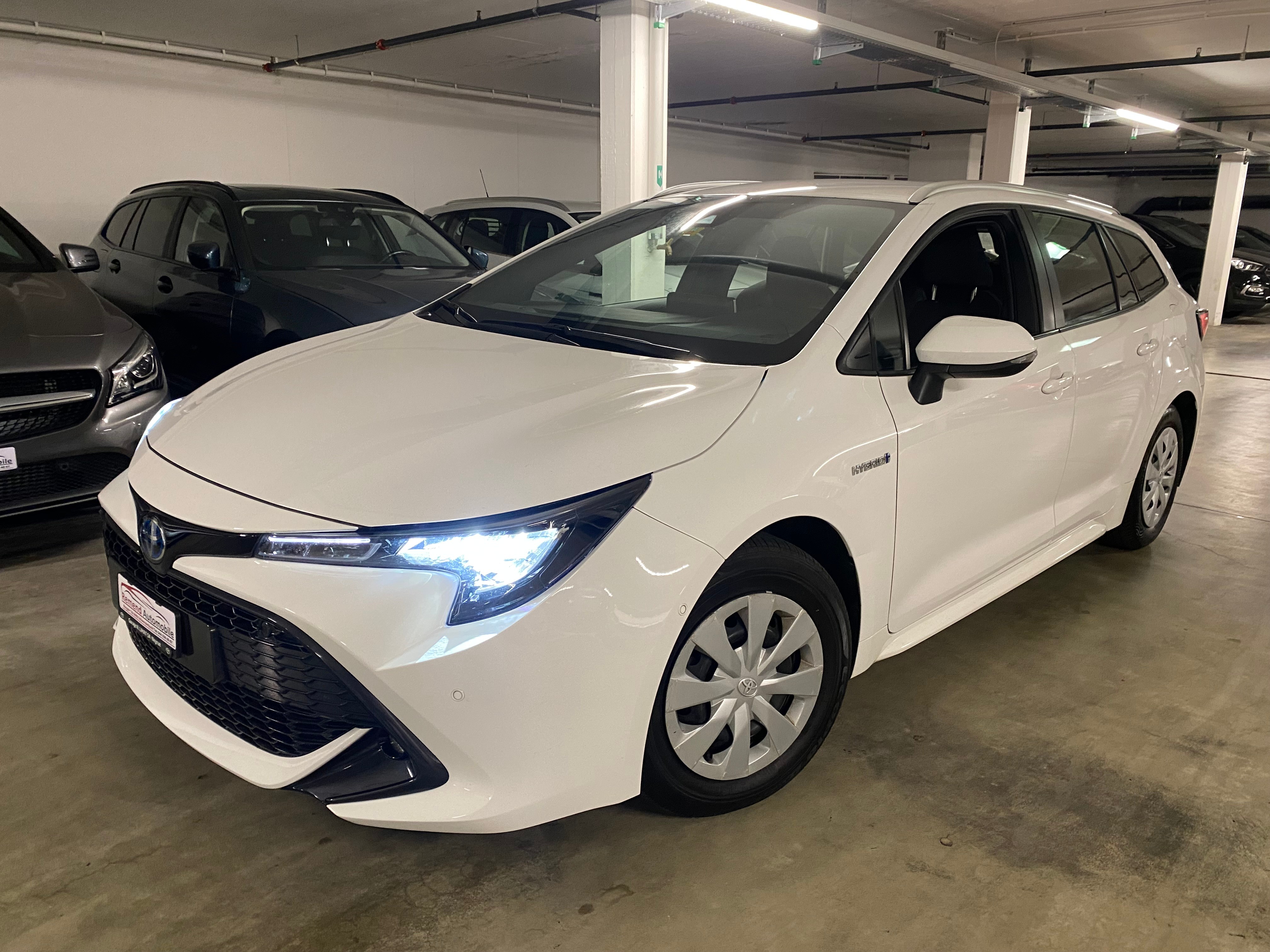 TOYOTA Corolla Touring Sports 1.8 HSD Comfort e-CVT