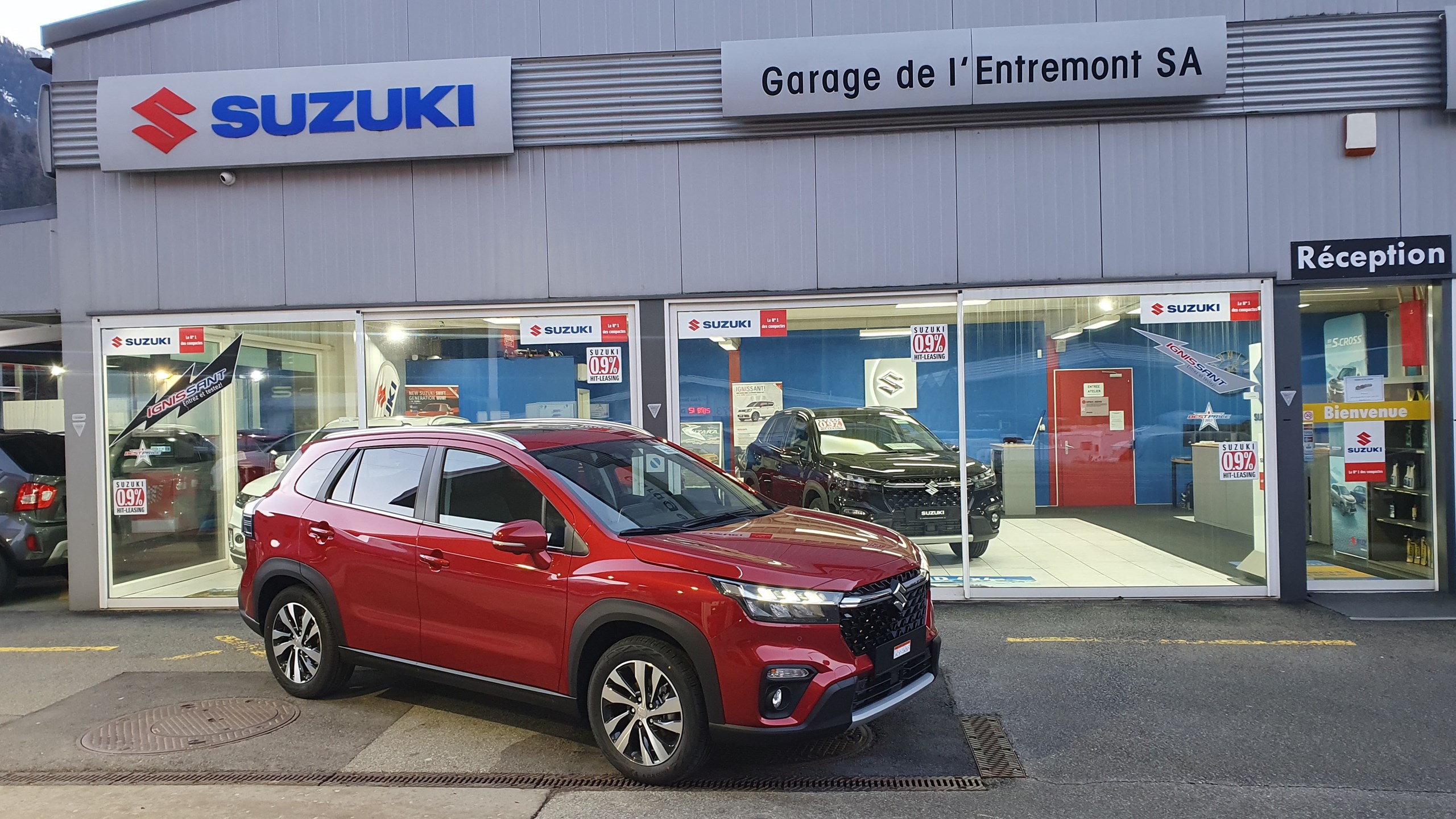 SUZUKI S-Cross 1.4 16V Compact Top Hybrid 4WD