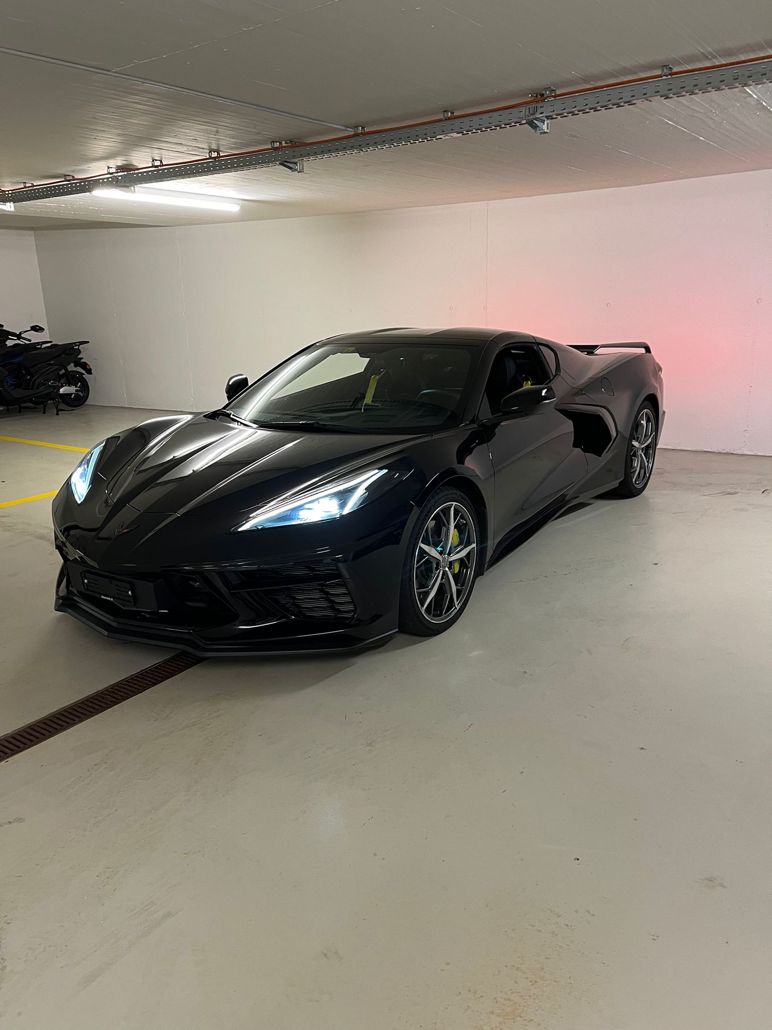 CHEVROLET Corvette Coupé Stingray Swiss Edition