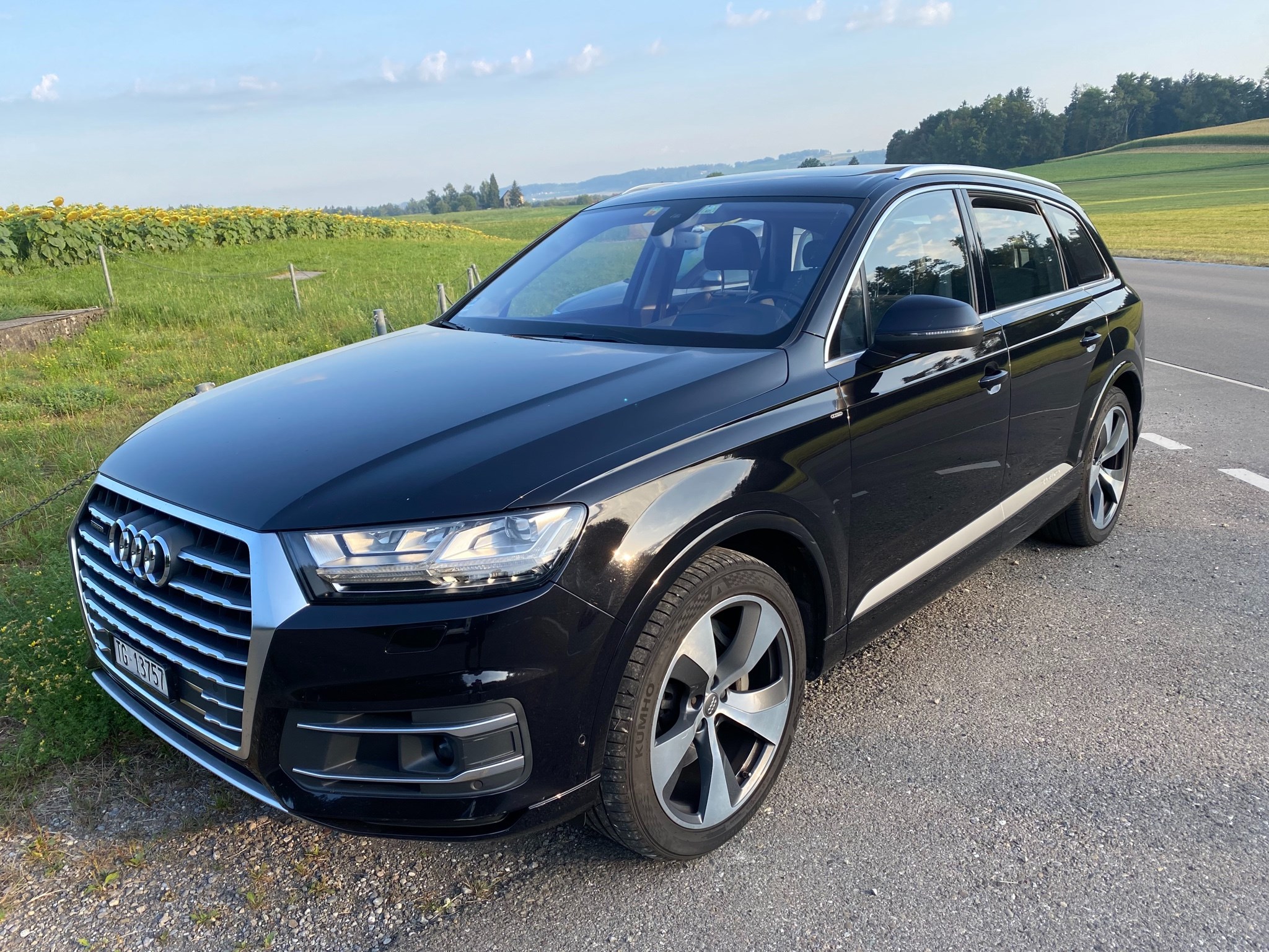 AUDI Q7 3.0 TDI quattro tiptronic 7 Plätzer