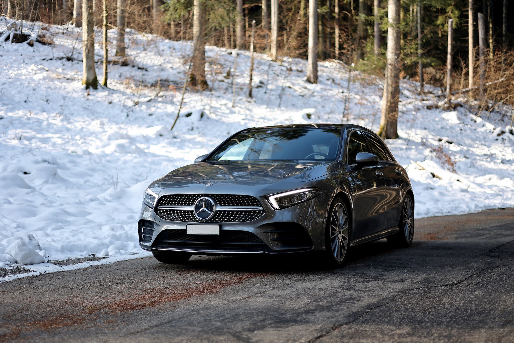 MERCEDES-BENZ A 250 AMG Line 7G-DCT