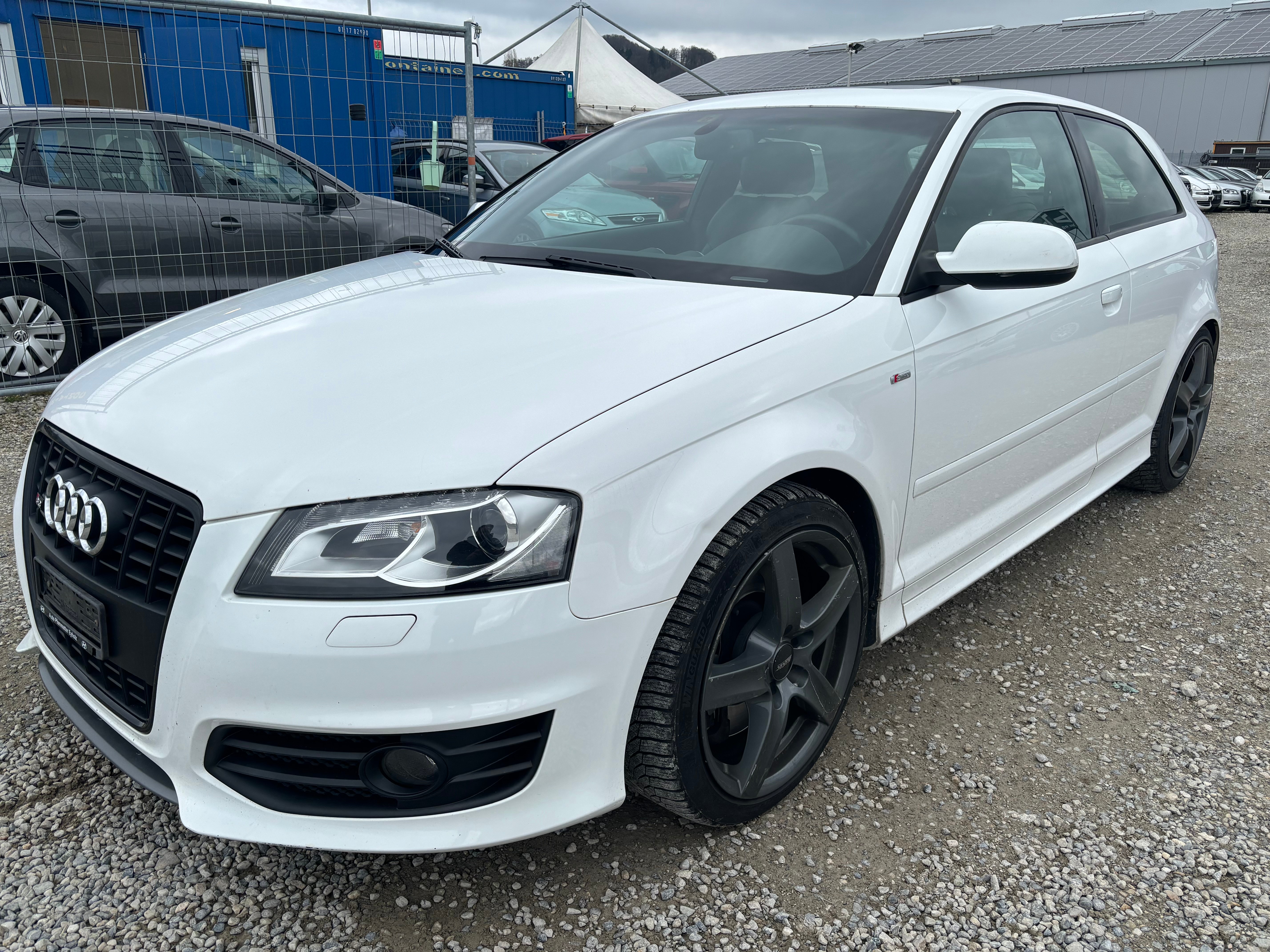 AUDI S3 2.0 TFSI quattro S-tronic