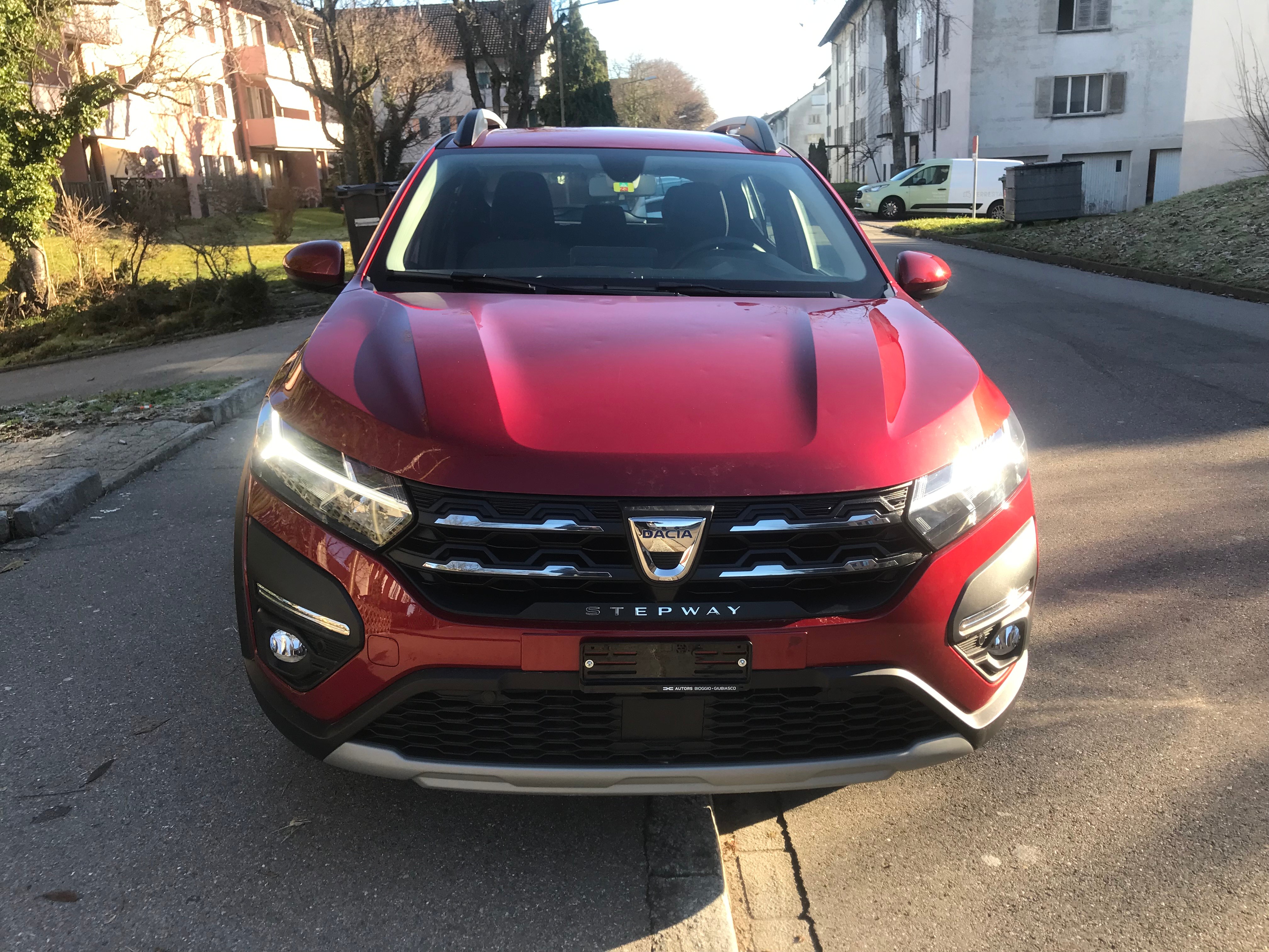 DACIA Sandero Stepway TCe 90 Comfort CVT