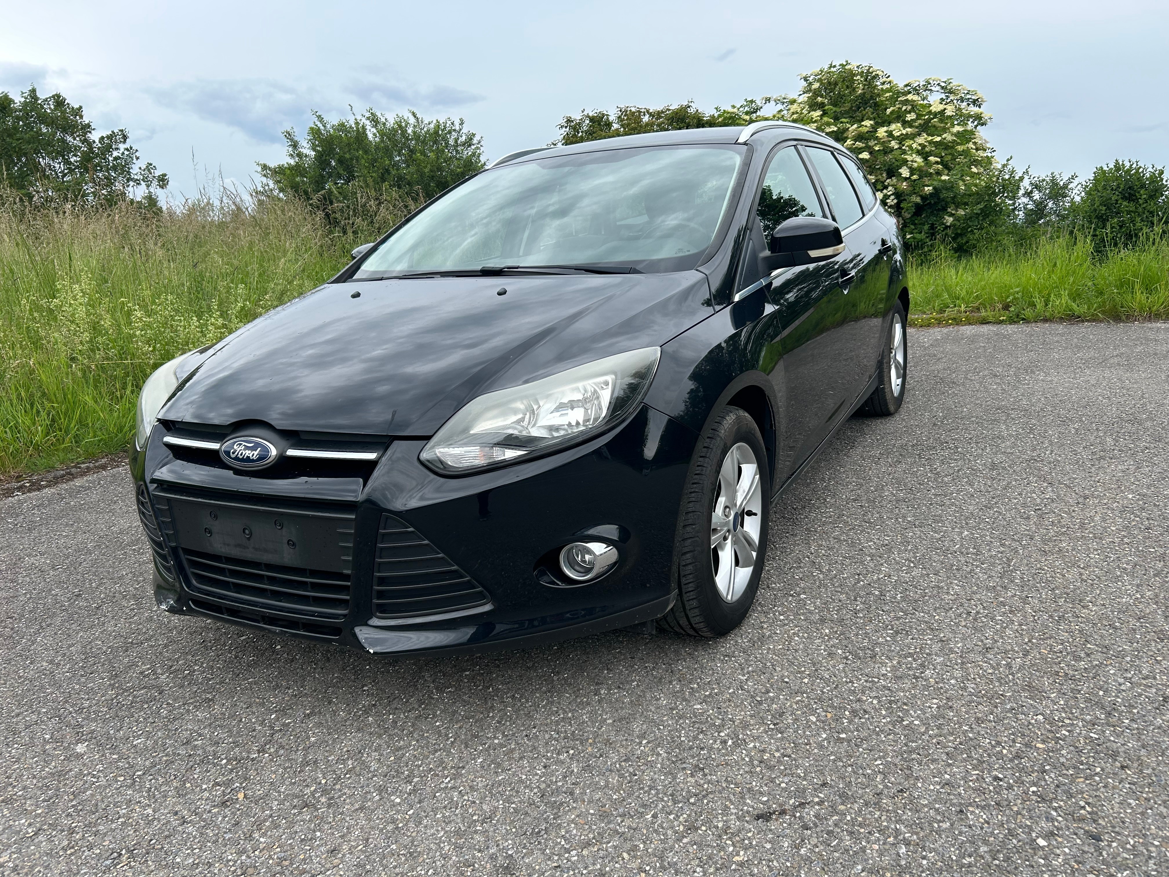 FORD Focus 1.6 SCTi Trend