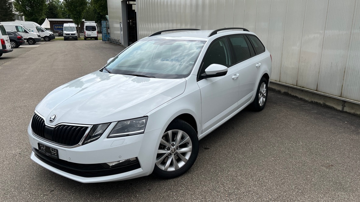 SKODA Octavia Combi 2.0 TDI Ambition 4x4 DSG