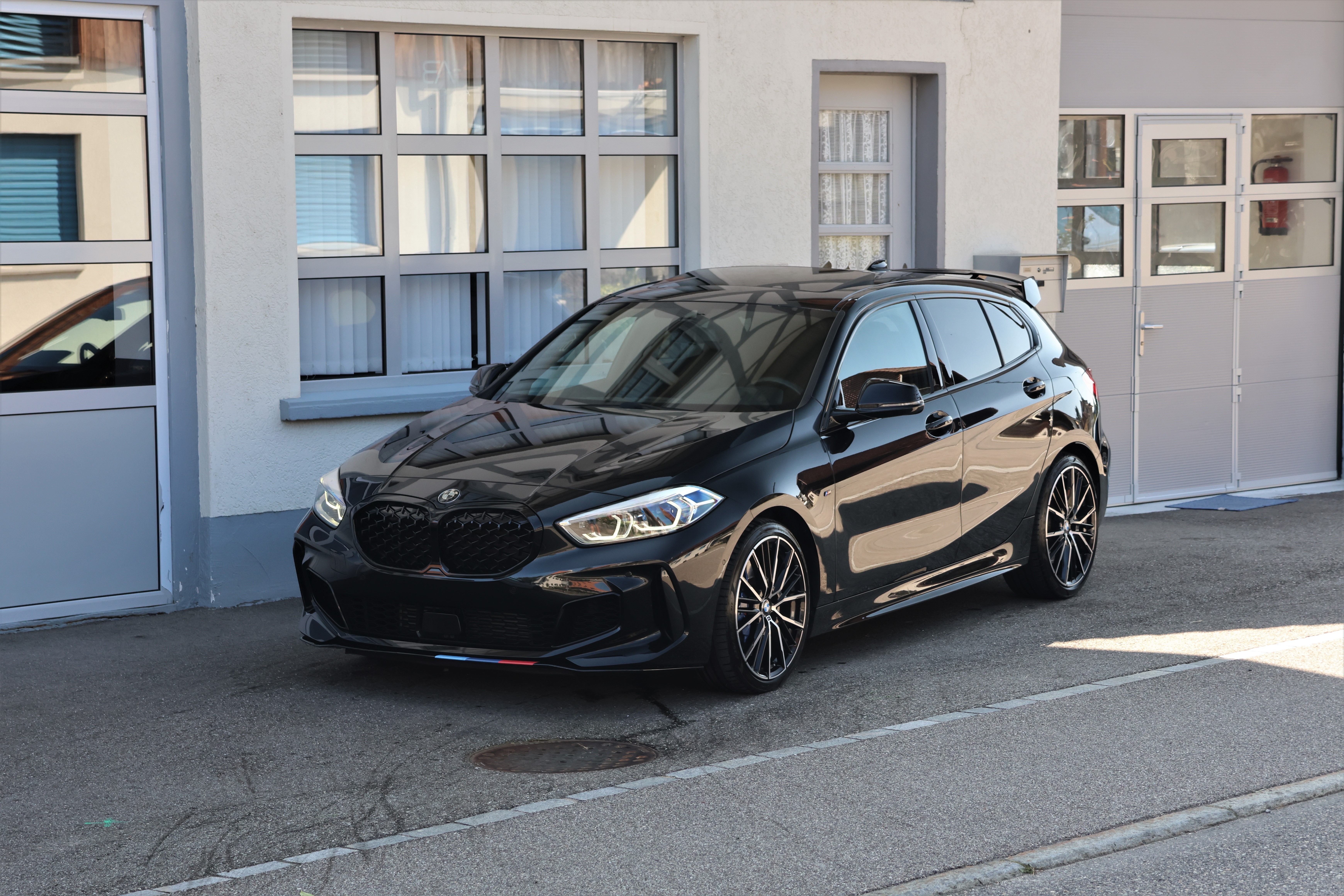 BMW M135i xDrive Steptronic Performance