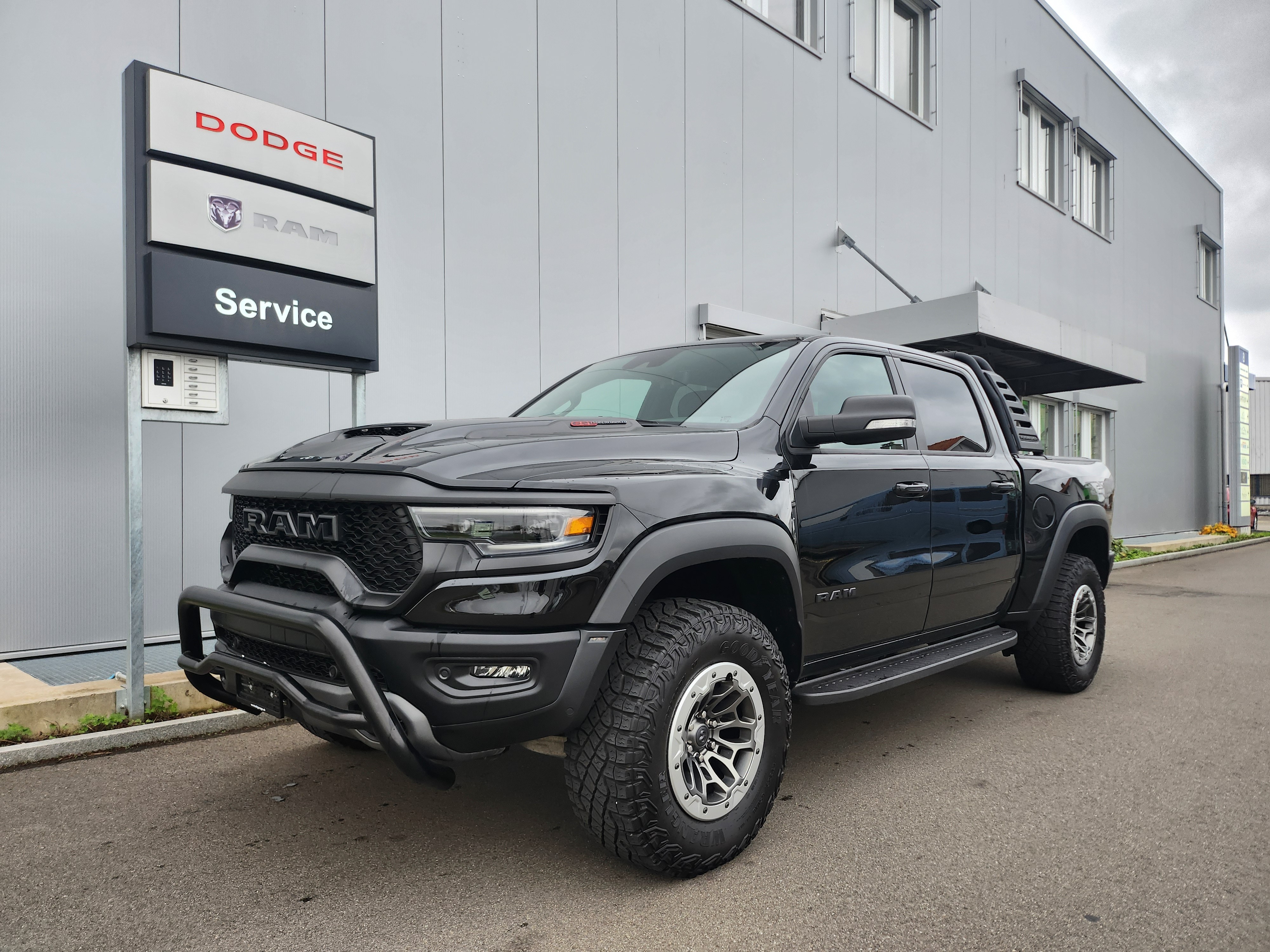 DODGE Ram 1500 6.2 4x4 TRX LEVEL 2