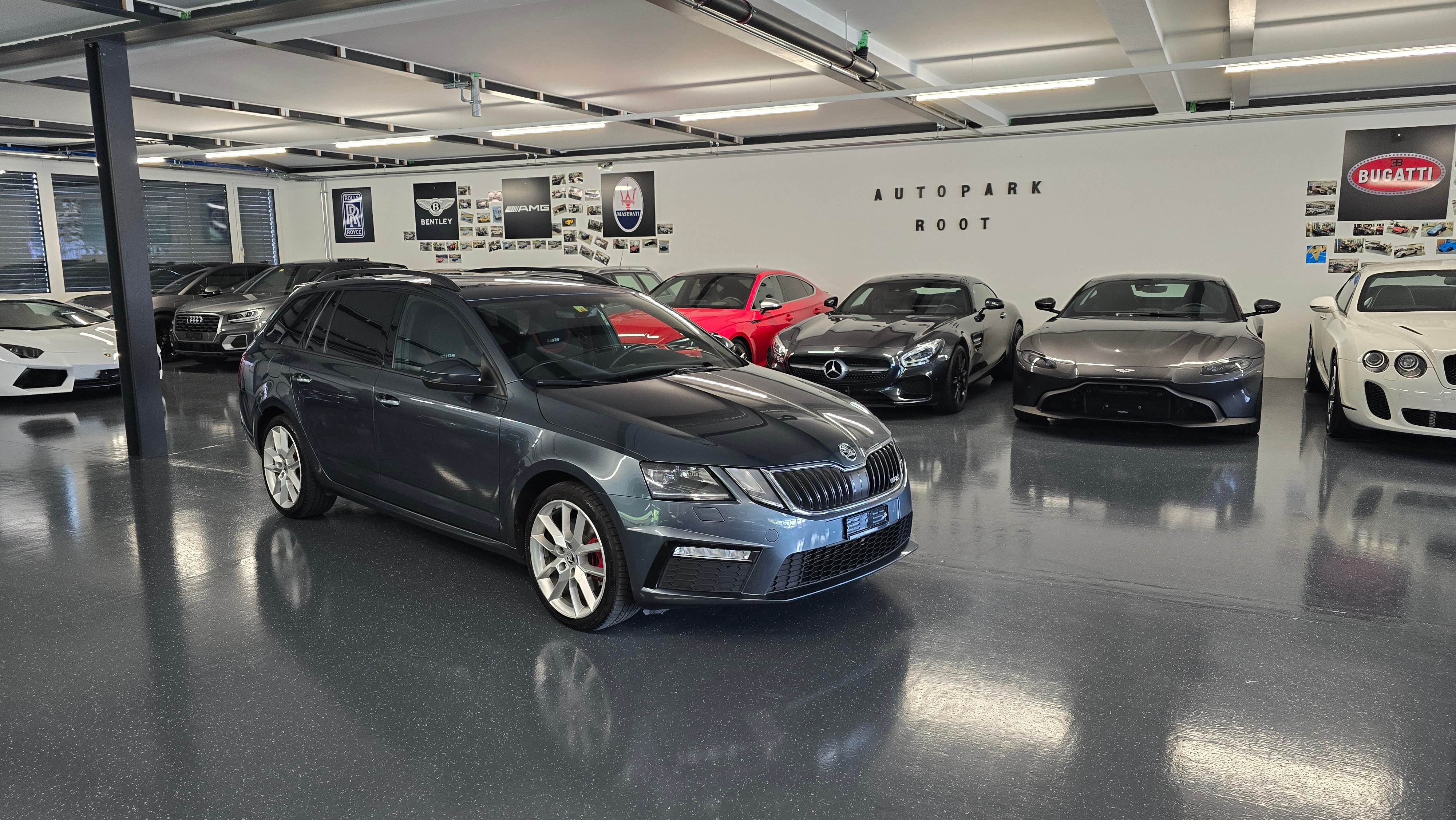 SKODA Octavia Combi 2.0 TDI RS 4x4 DSG