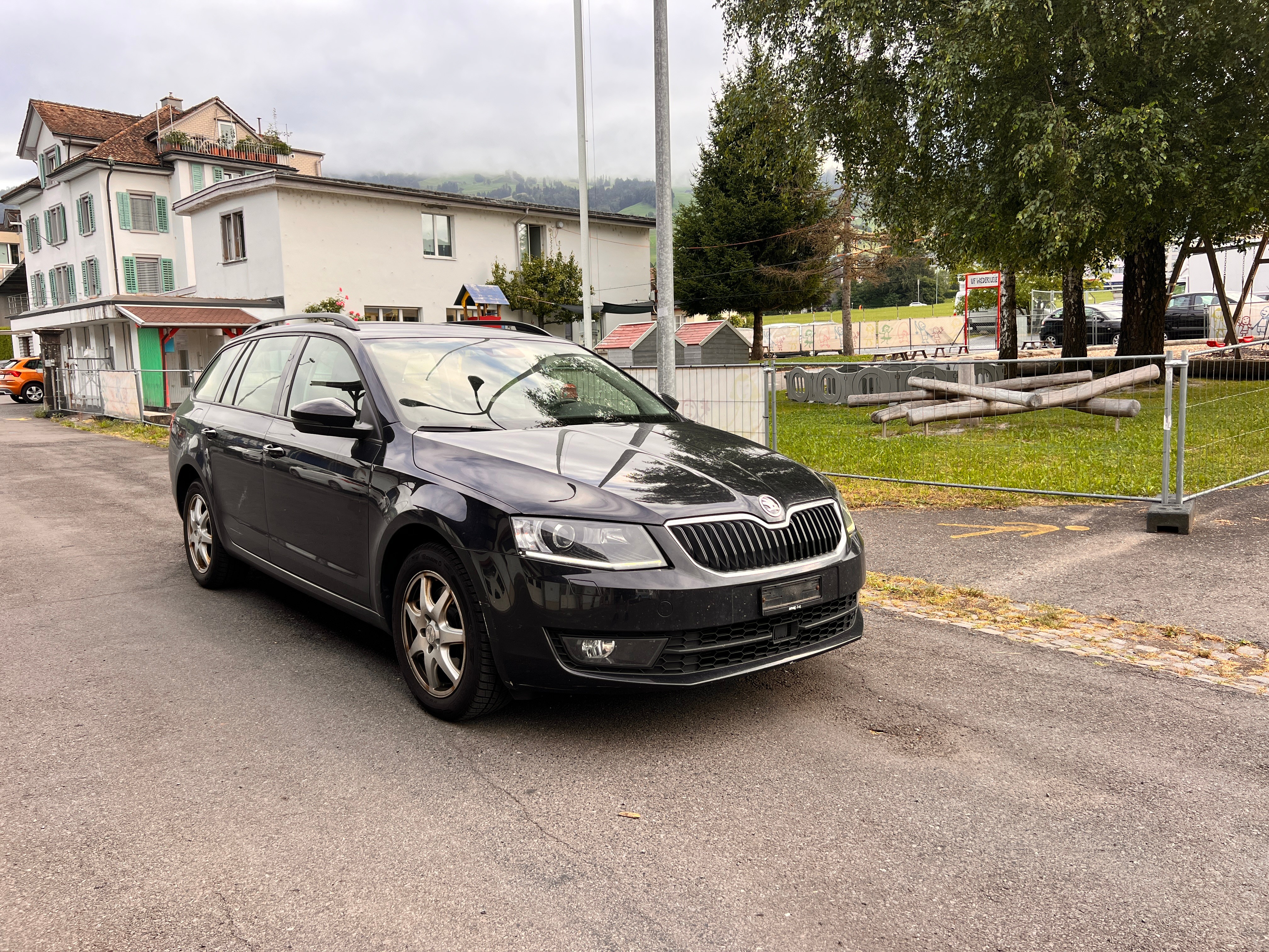 SKODA Octavia Combi 2.0 TDI Ambition 4x4 DSG