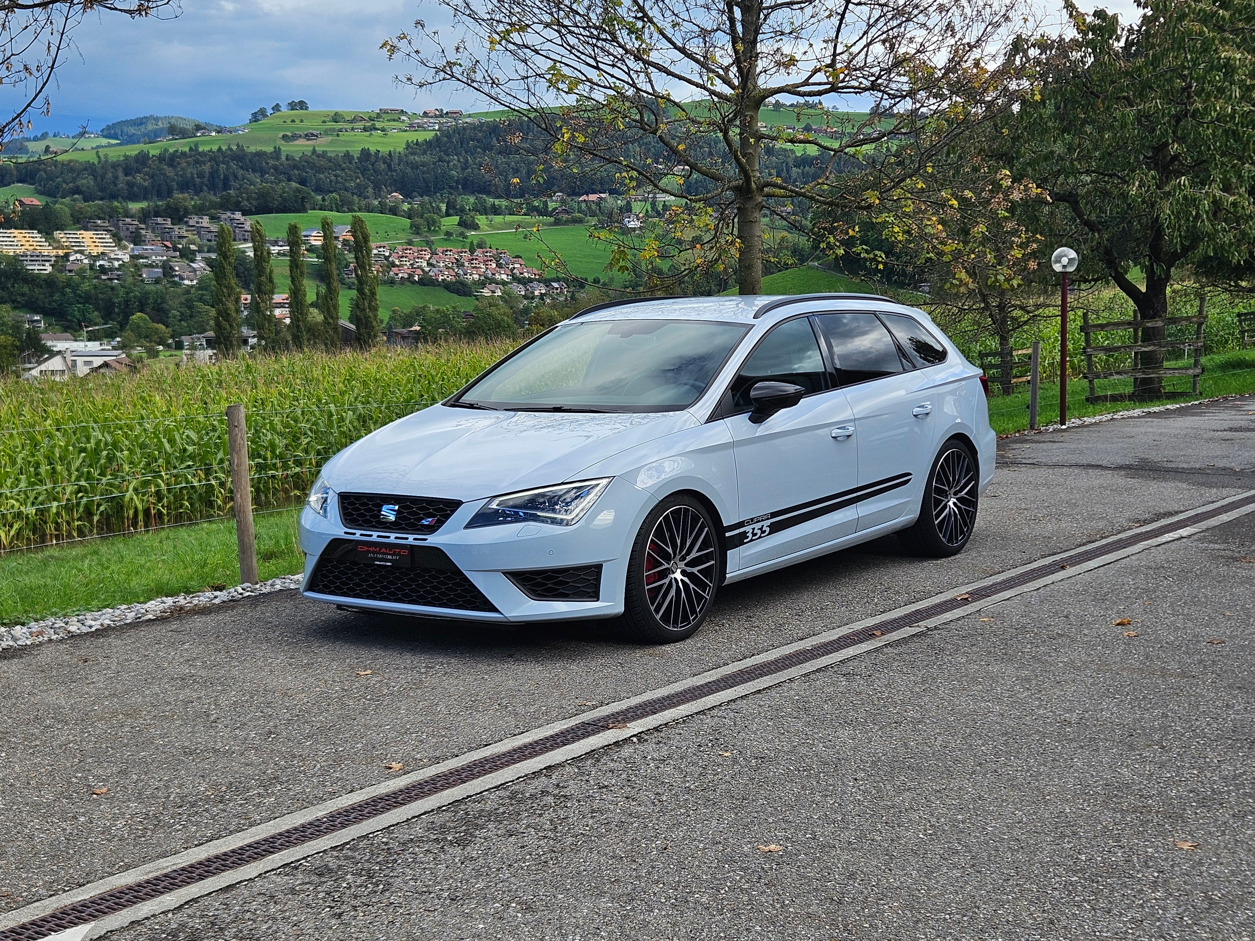 SEAT Leon ST 2.0 TSI Cupra 330 DSG