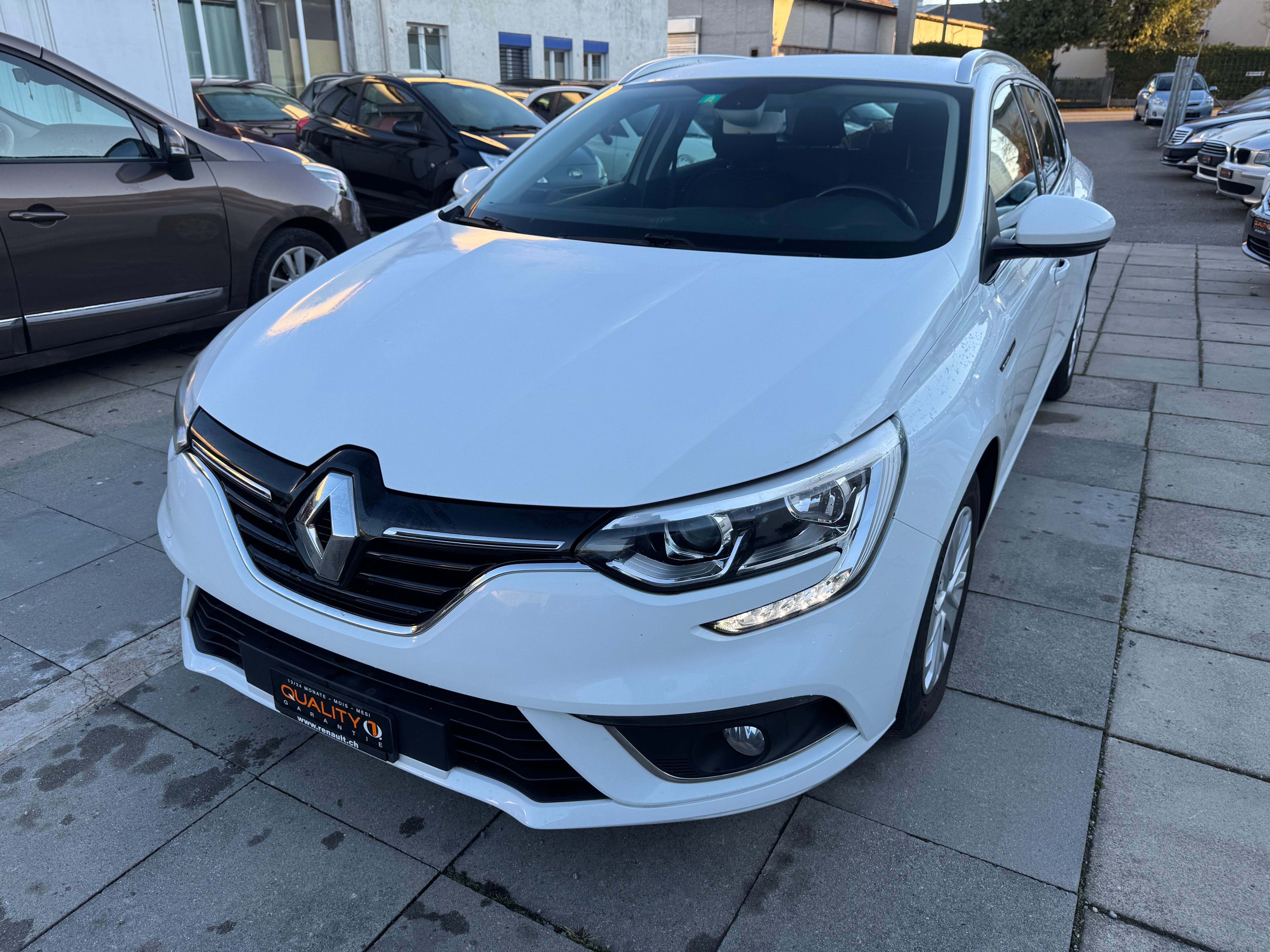 RENAULT Mégane Grandtour 1.5 dCi Zen EDC