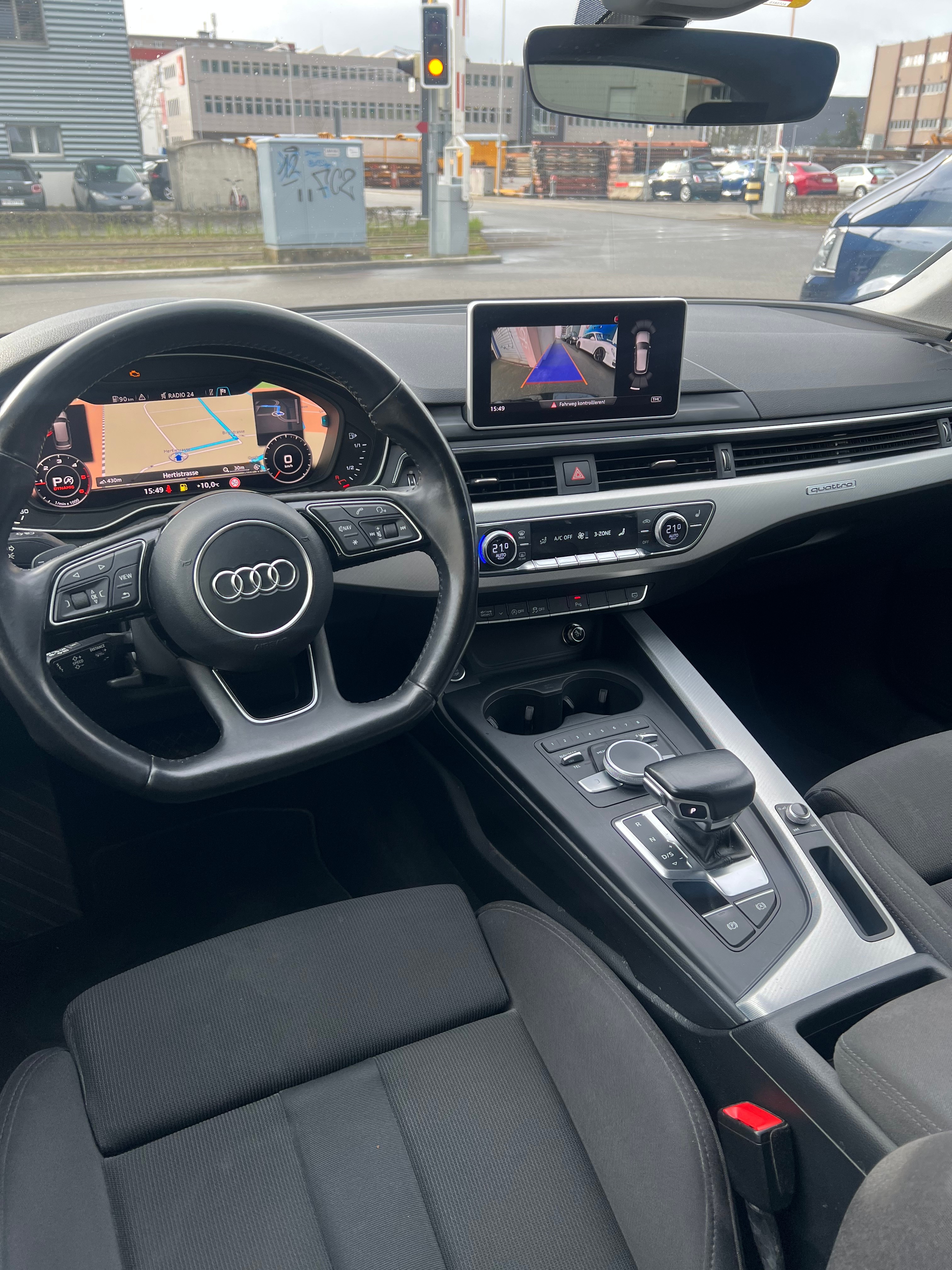 AUDI A4 Avant 2.0 TDI Sport quattro S-tronic