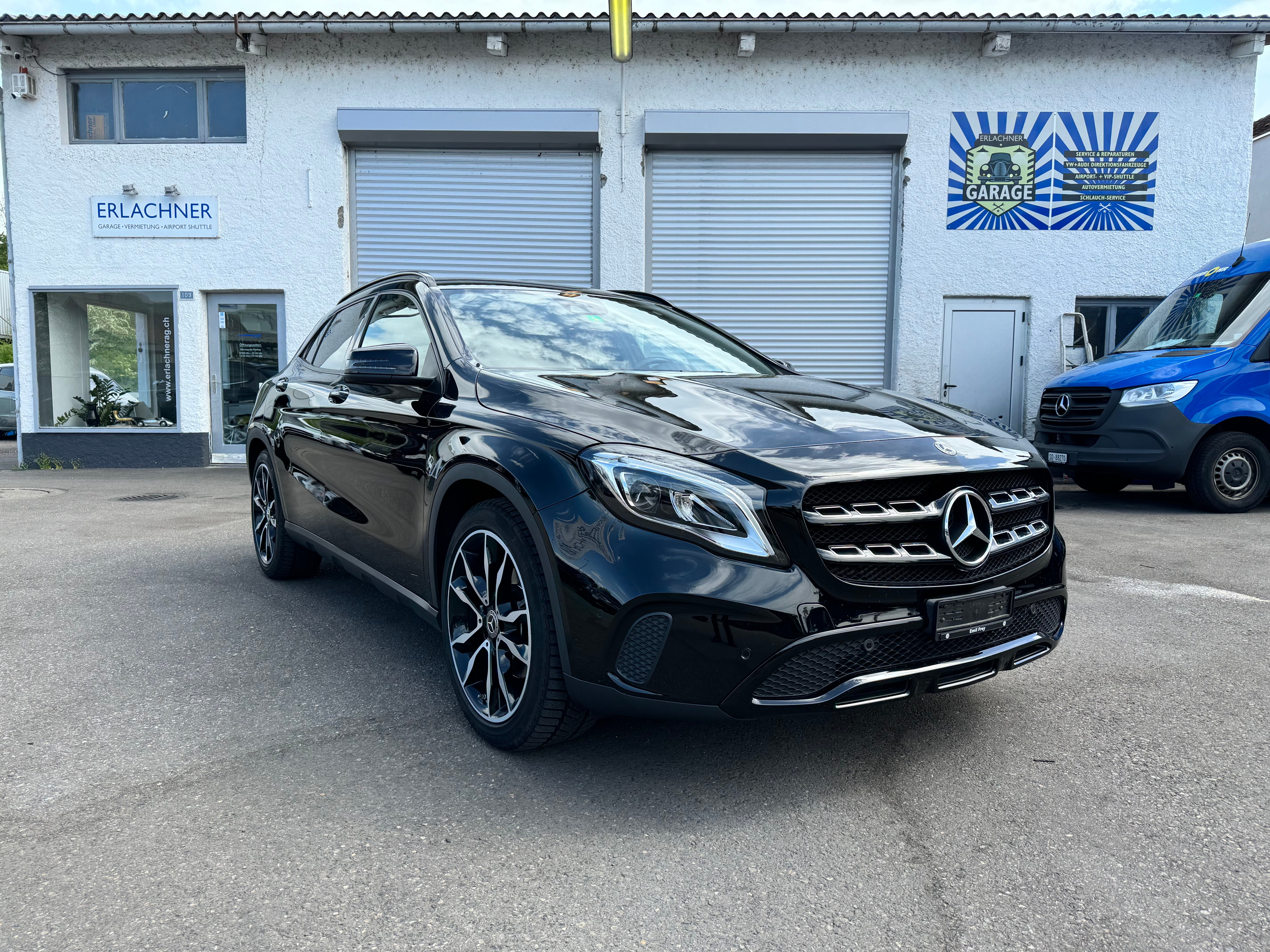 MERCEDES-BENZ GLA 250 Urban Swiss Star 4Matic 7G-DCT