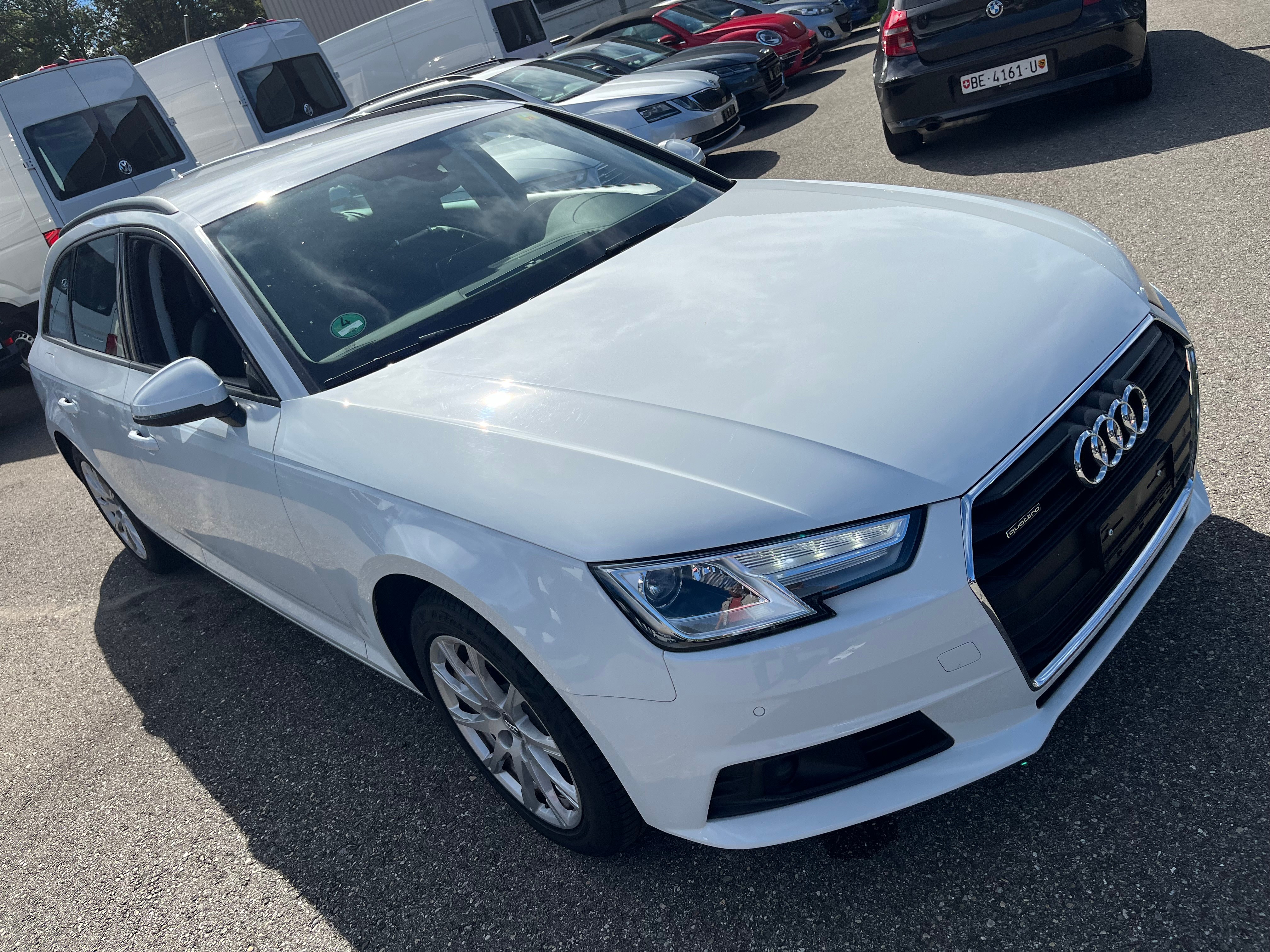 AUDI A4 Avant 2.0 TDI Sport quattro S-tronic nur noch 13900