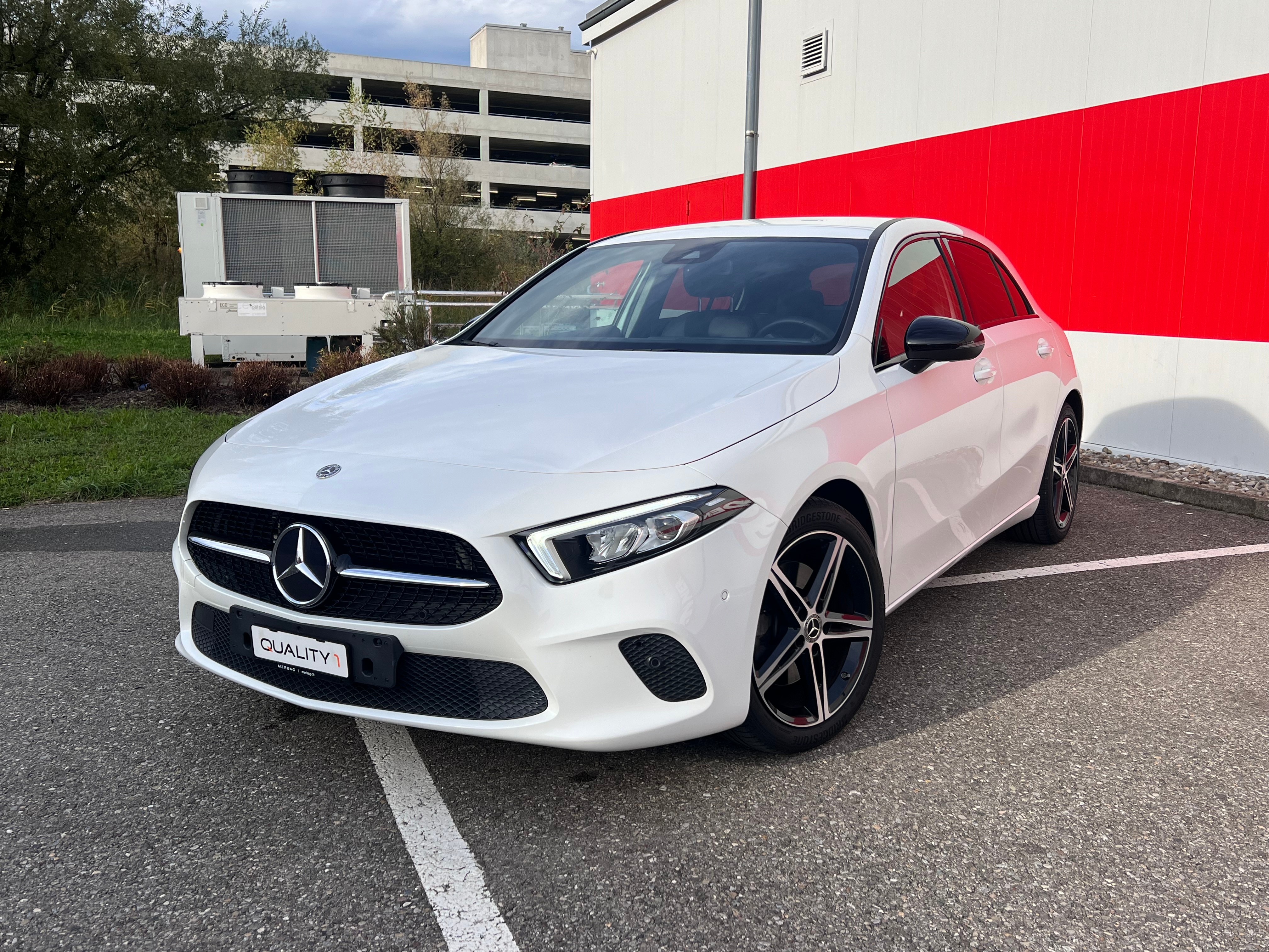 MERCEDES-BENZ A 220 Progressive 7G-DCT 4Matic