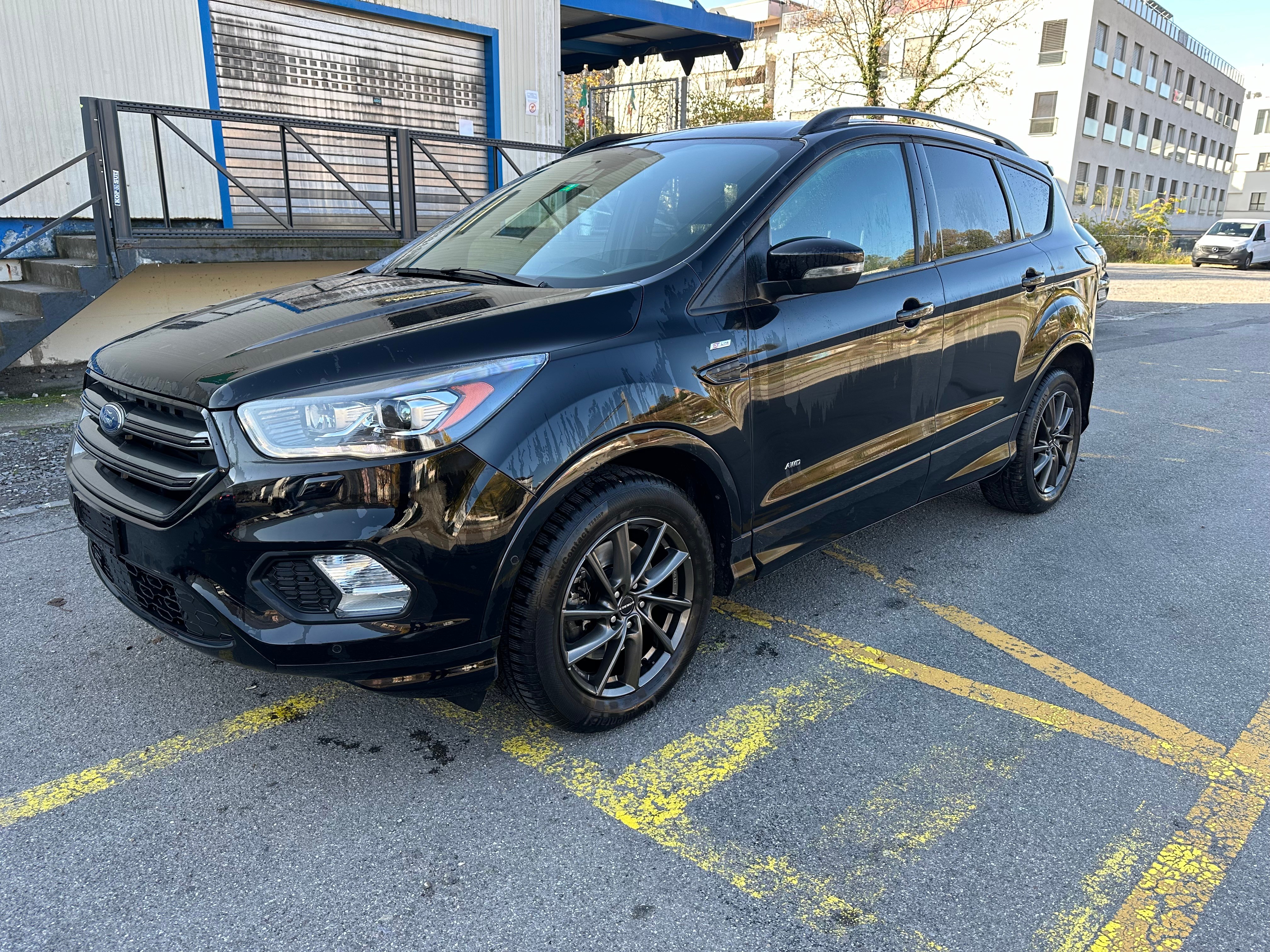 FORD Kuga 2.0 TDCi ST Line High 4WD PowerShift